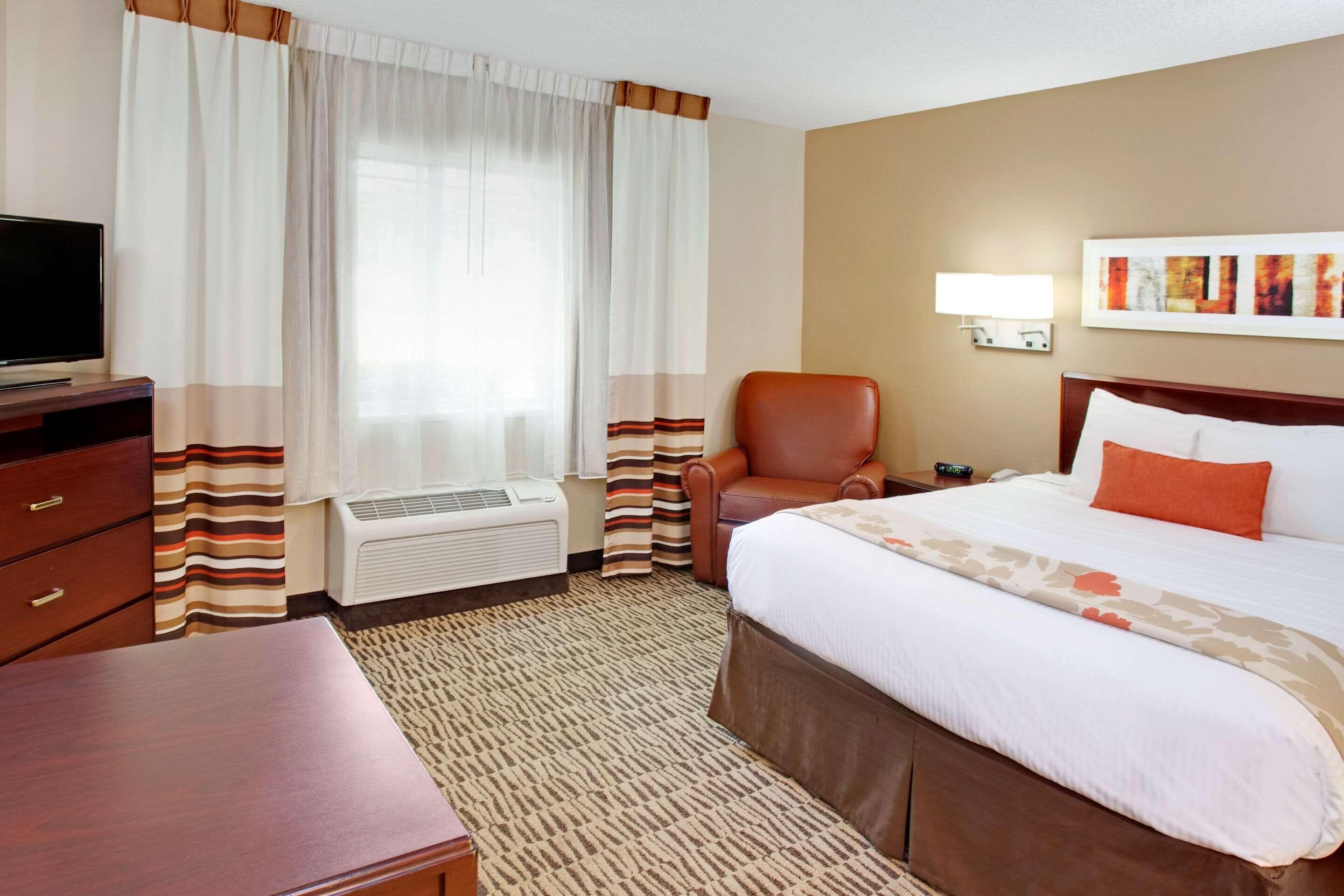 Mainstay - Executive Park Hotel Charlotte