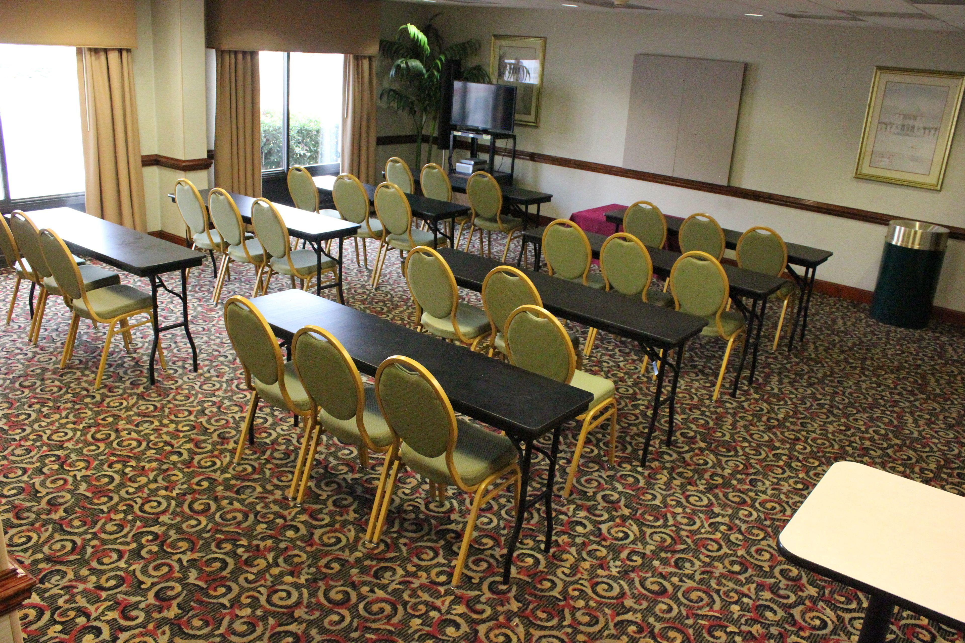 Spark By Hilton Tyvola I-77 Hotel Charlotte