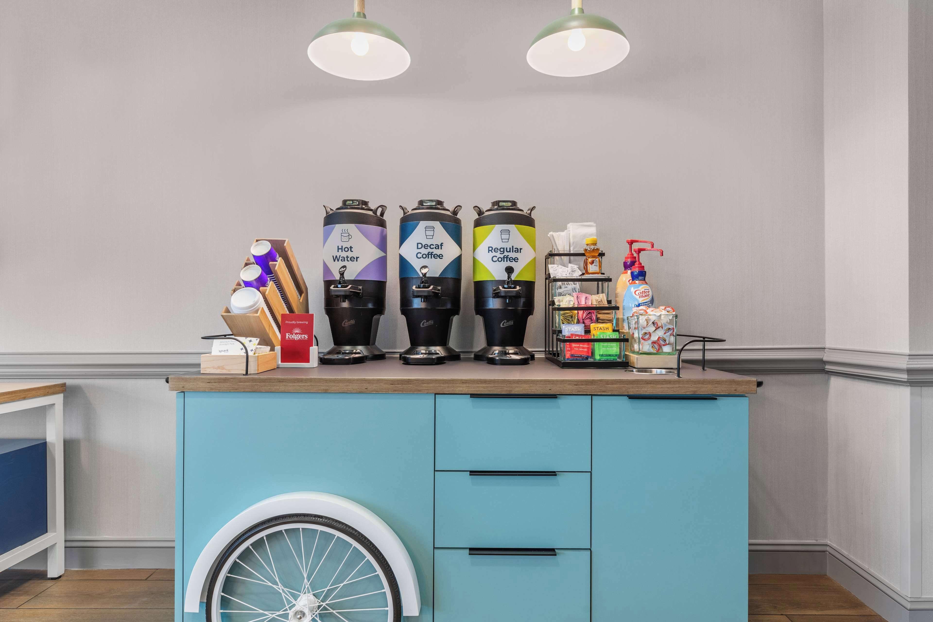 Spark By Hilton Tyvola I-77 Hotel Charlotte