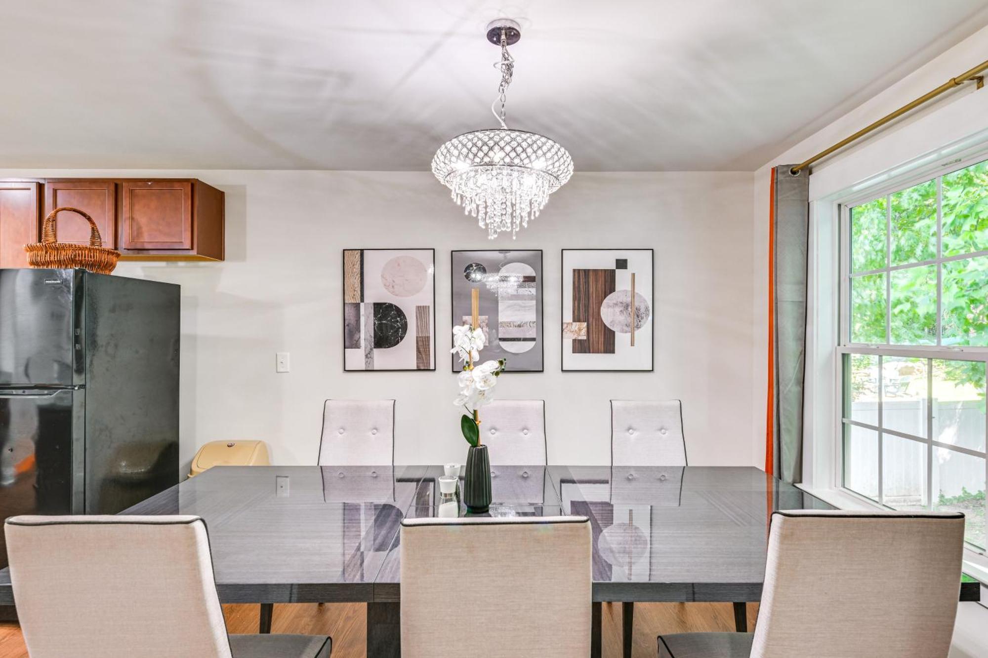 Holiday home 3bd House With Quiet Living, Access 6mi To Dtwn Charlotte