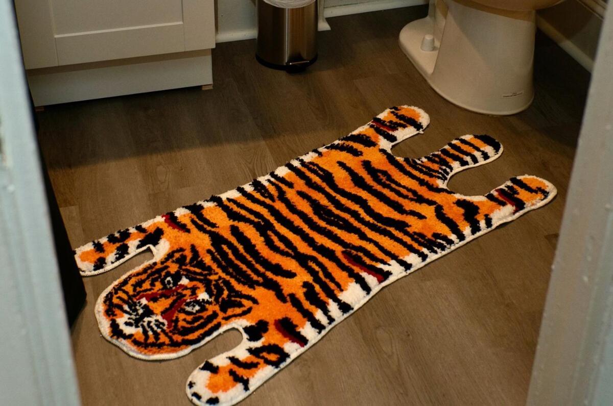 Apartment Uptown Funk Getaway With Parking & Walk To Stadiums, Nightlife Charlotte