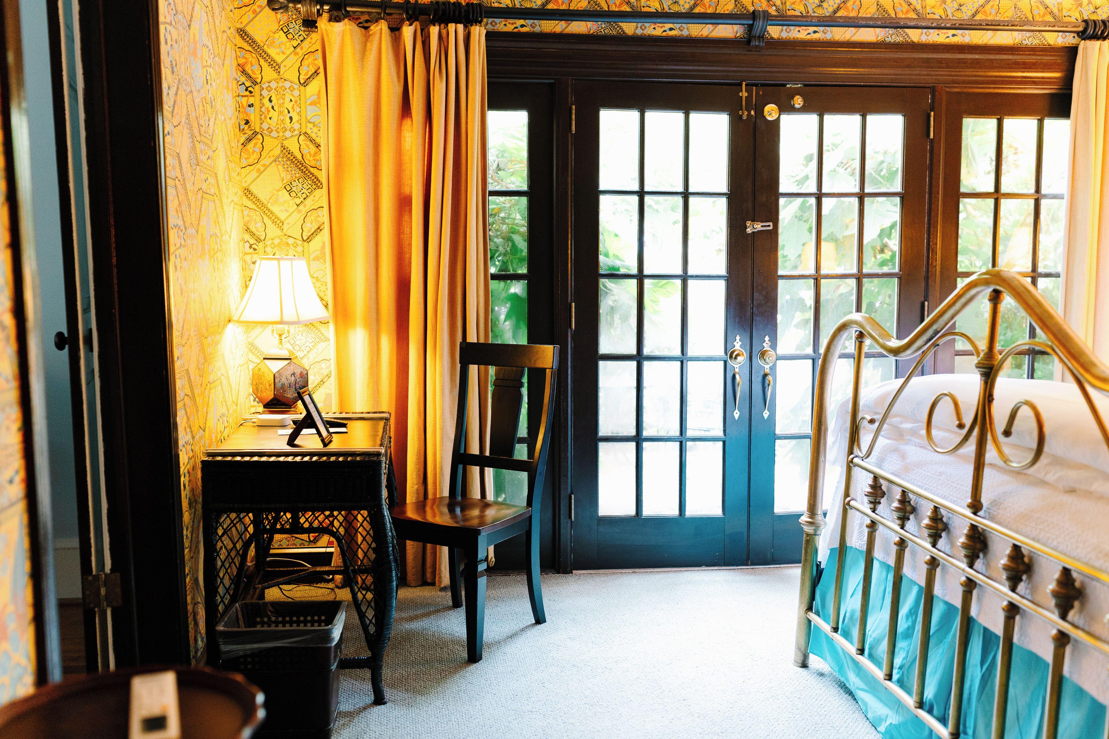 Bed & Breakfast The Morehead 3*