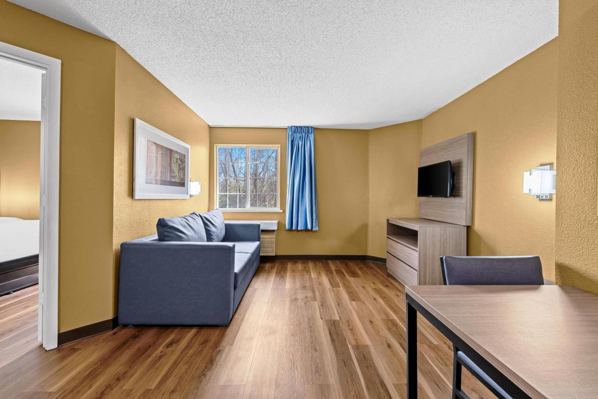 Mainstay - Executive Park Hotel Charlotte