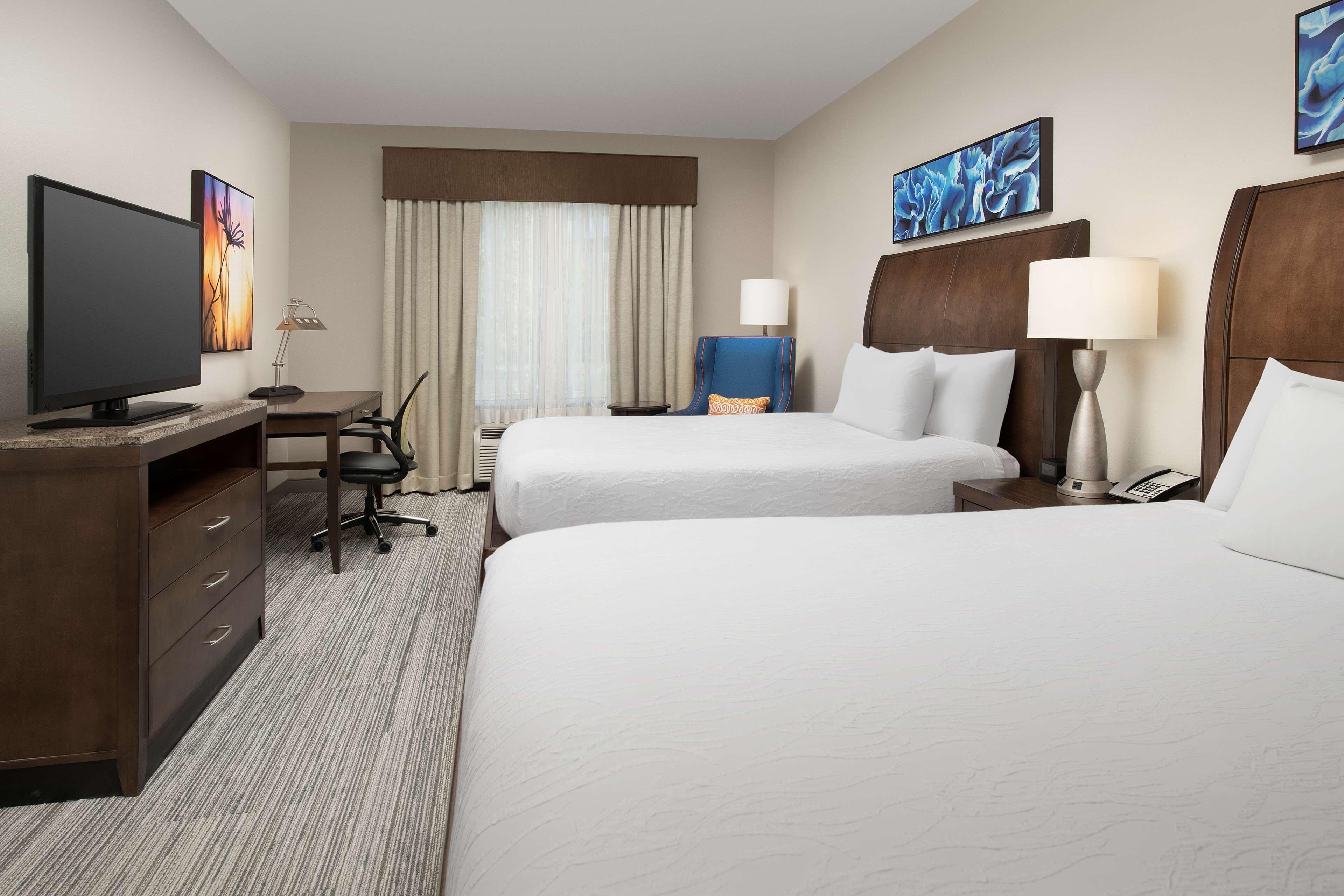 Hotel Hilton Garden Airport 3*