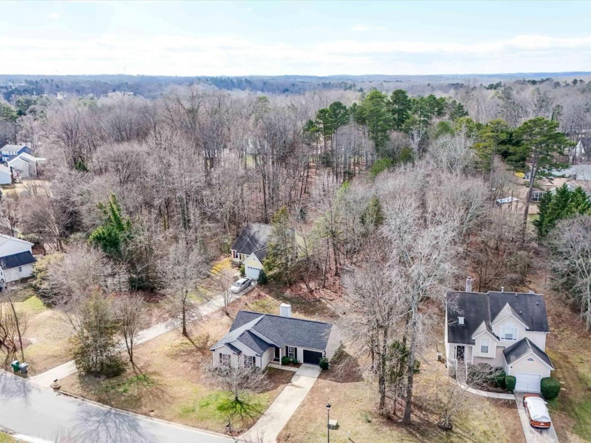 Fully Updated Cozy 3 Bedroom Ranch Escape -wwc- Airport