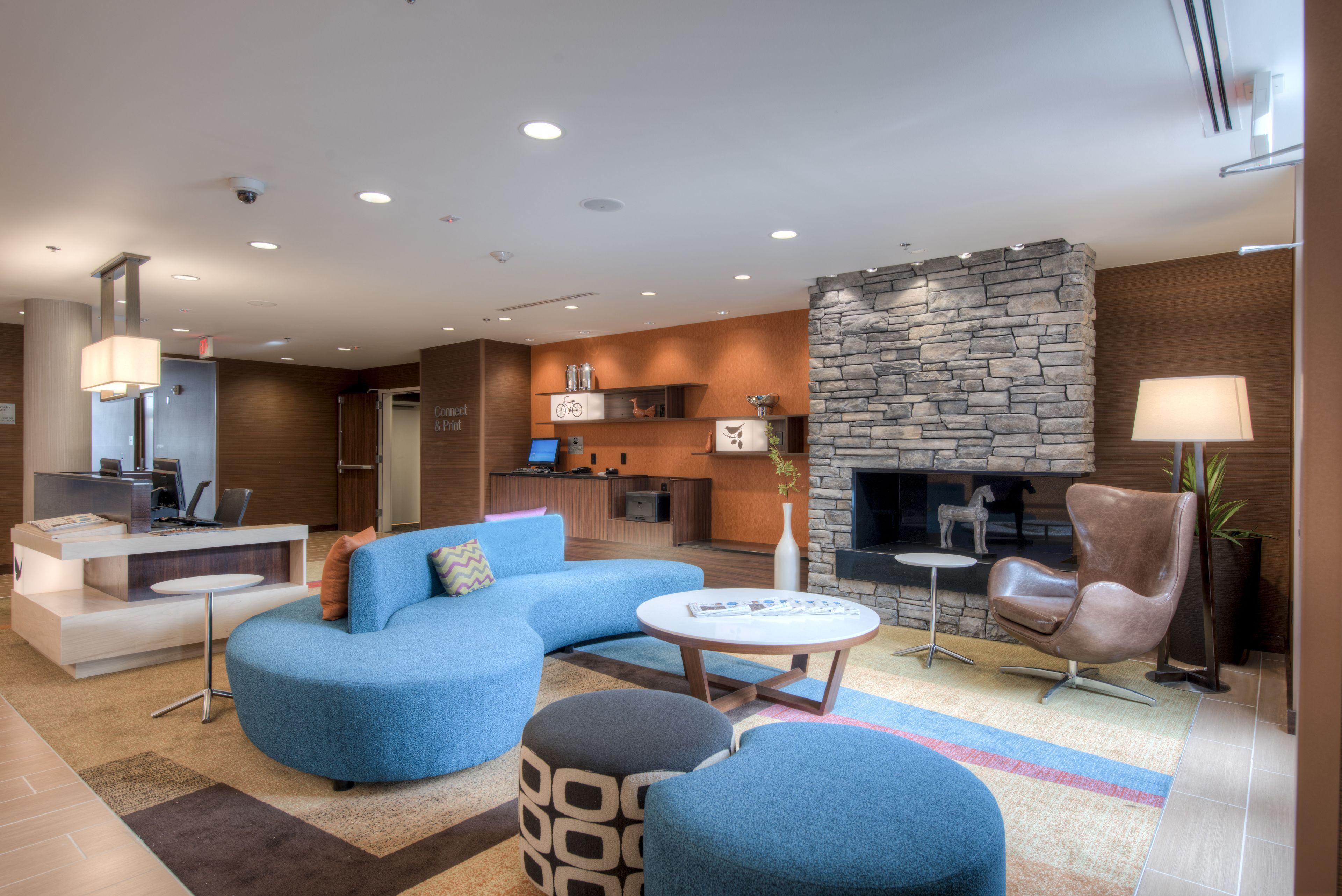 Fairfield & By Marriott Airport Charlotte