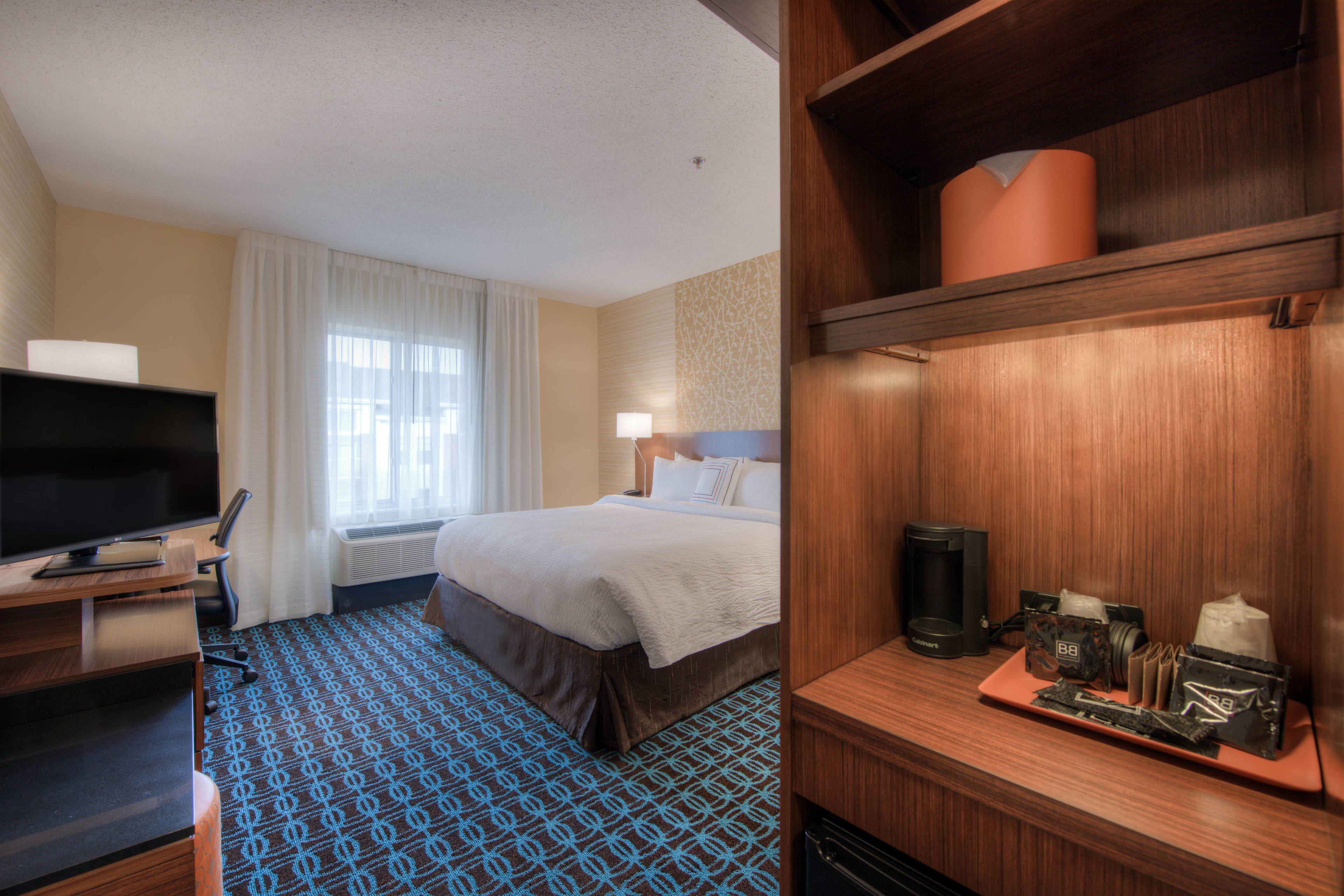 Fairfield & By Marriott Airport 3* Charlotte