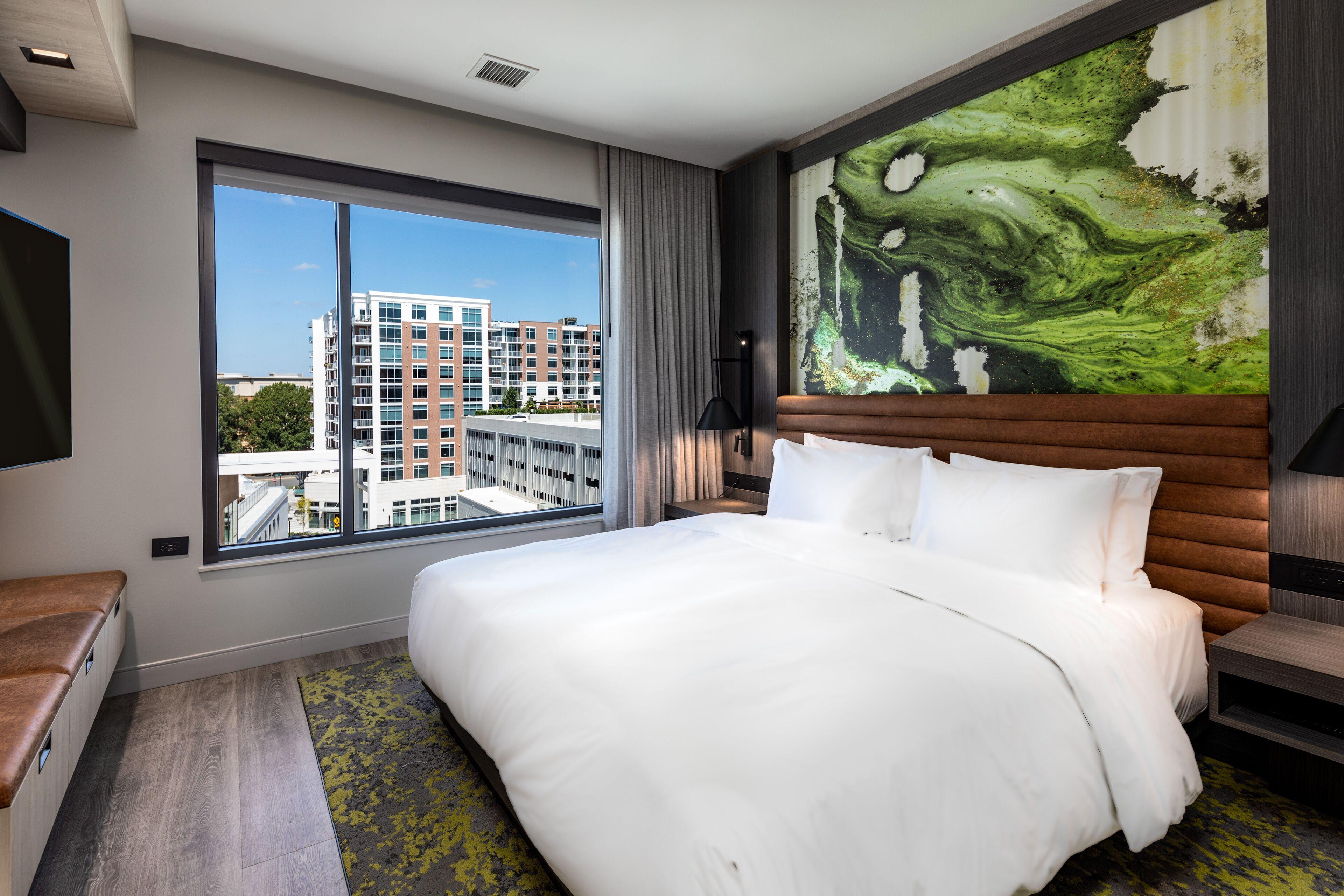 Hyatt Centric Southpark 4*