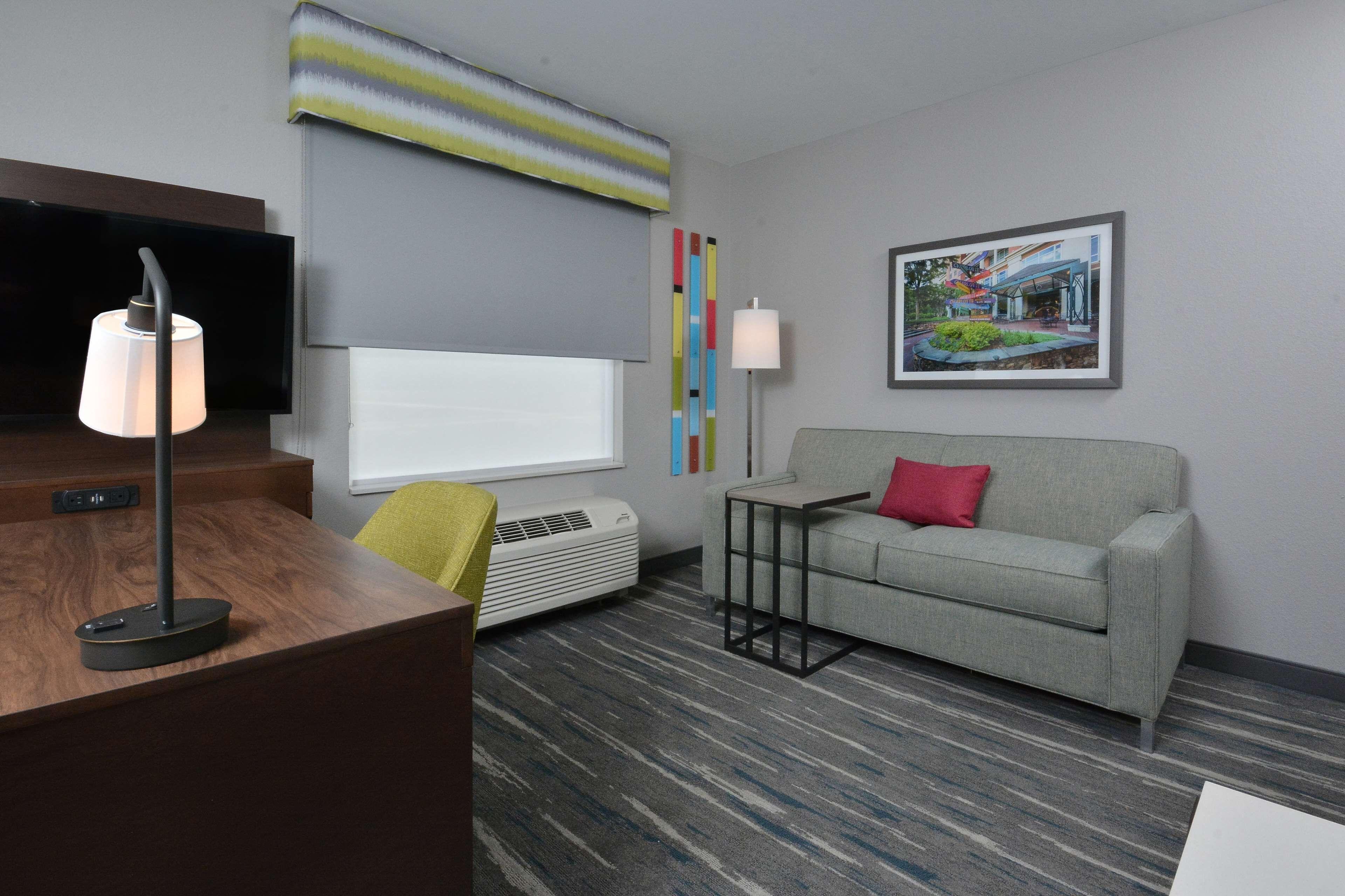 Hampton & North I 485 Charlotte