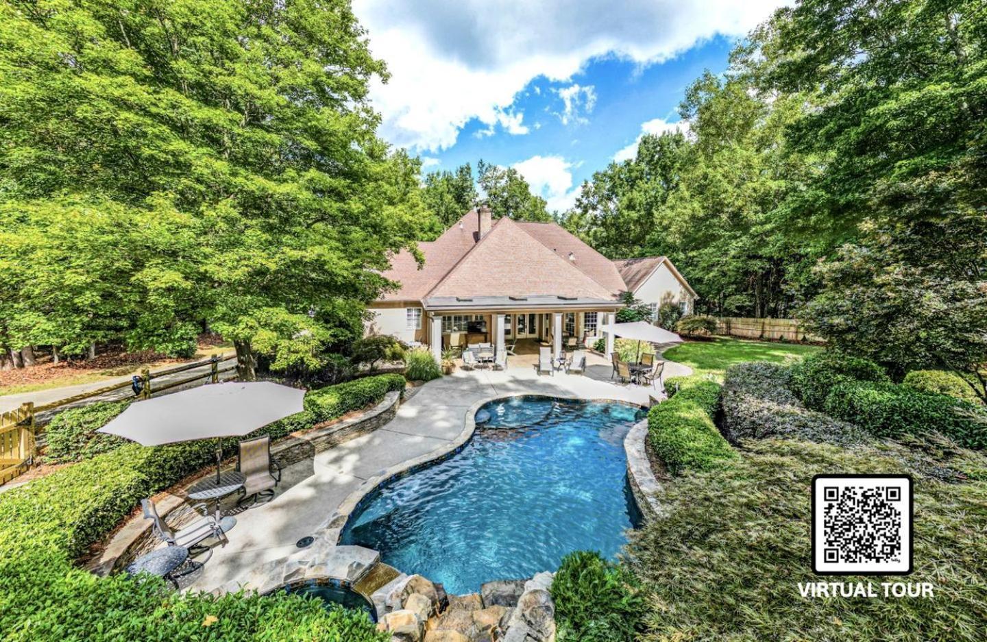 Impressive Luxurious With Pool And Game Space In Nc * Charlotte