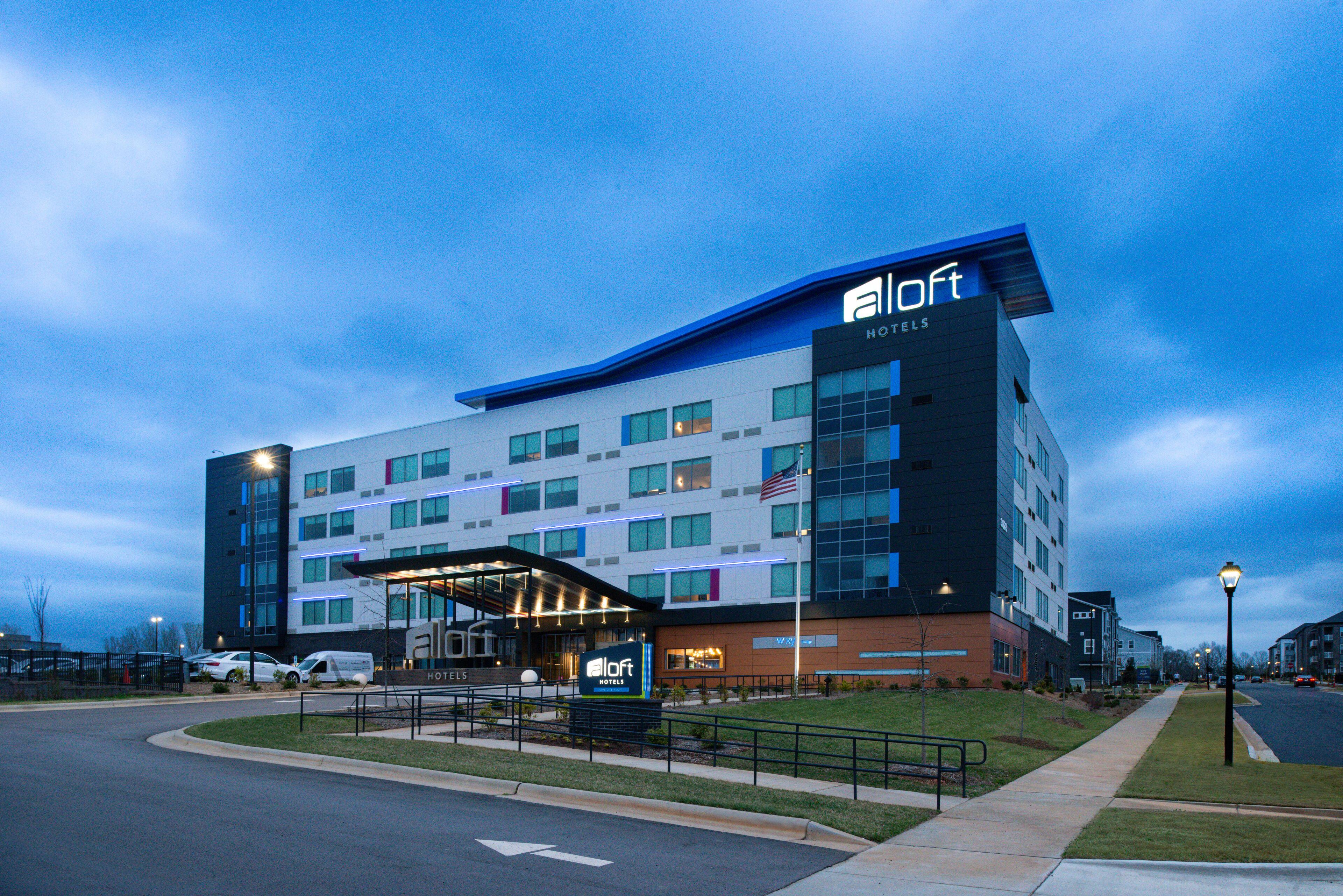 Aloft By Marriott Airport Hotel