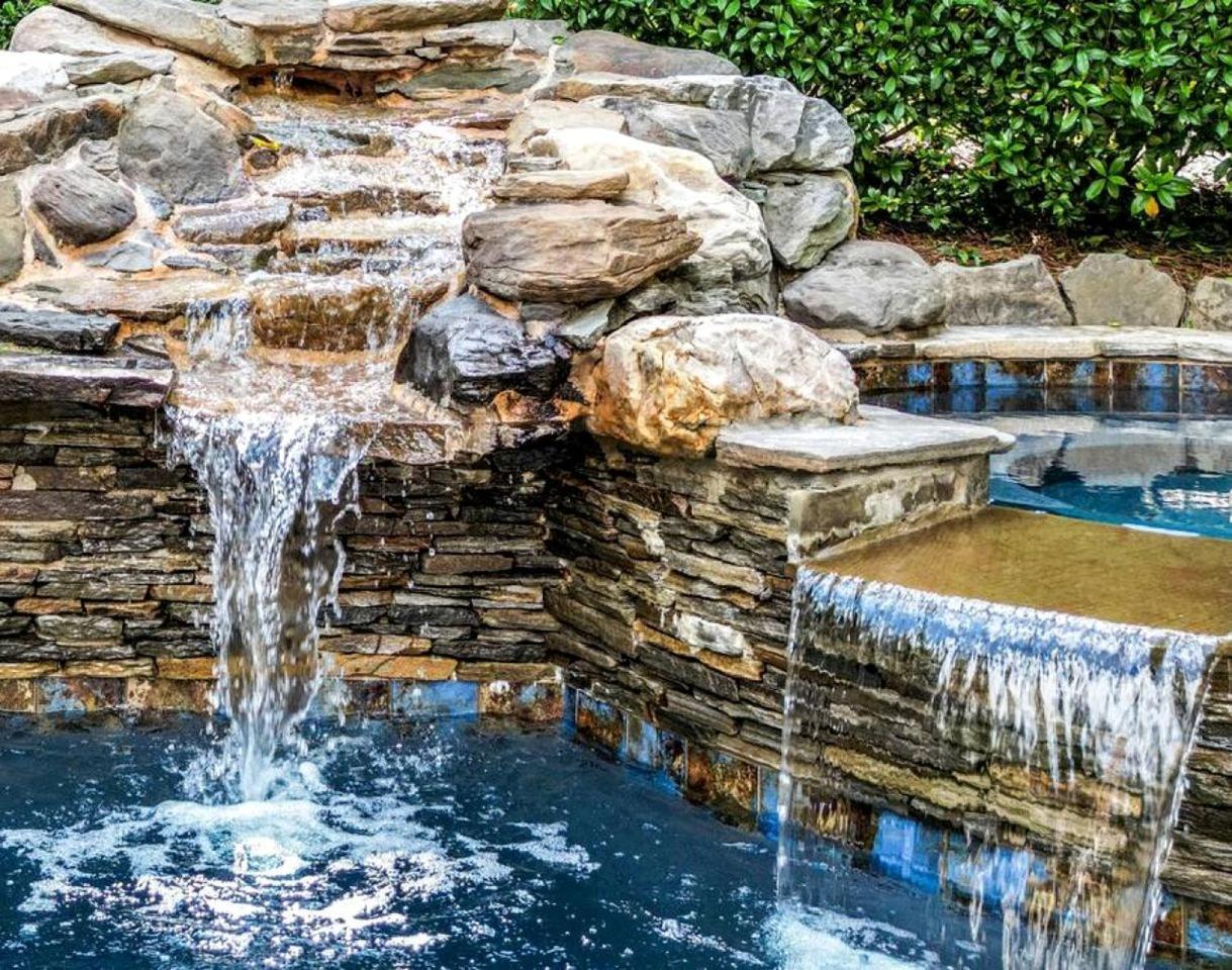 Impressive Luxurious With Pool And Game Space In Nc *