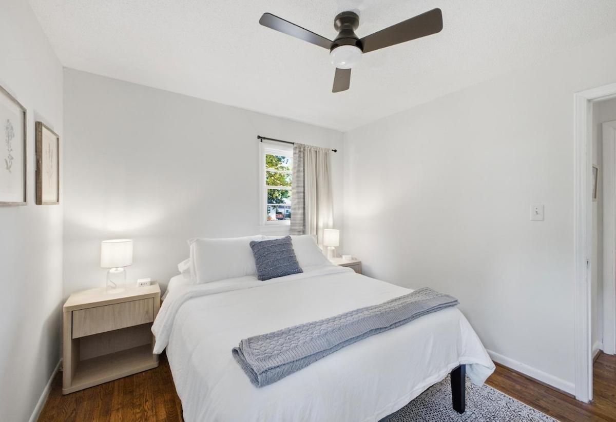 Stylish 3bd Ranch - Walk To South End & Dilworth Apartment *