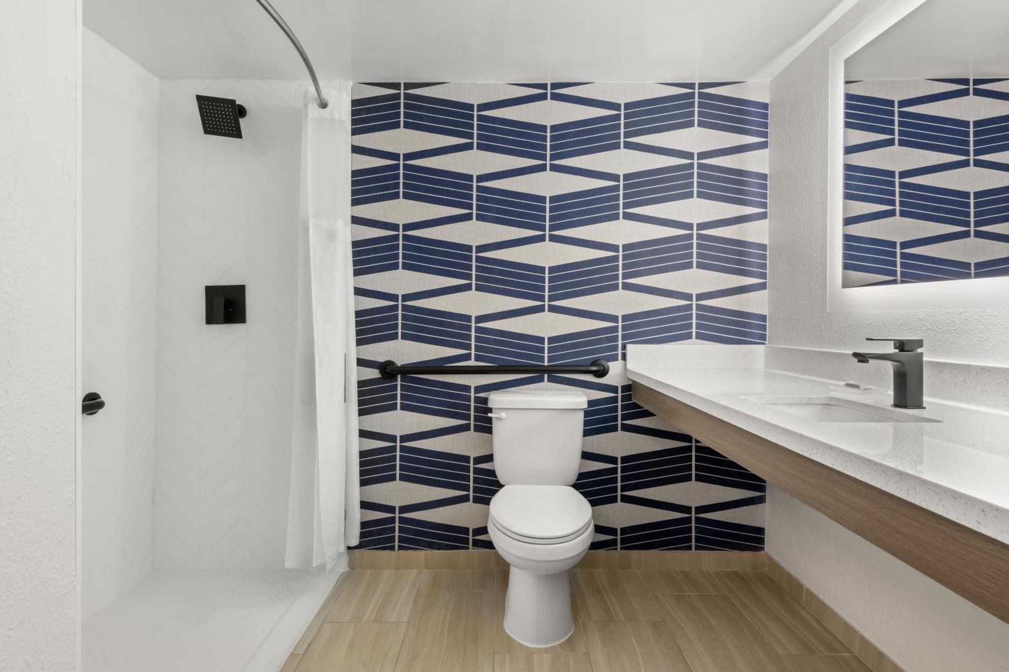 Hotel Express By Marriott South End