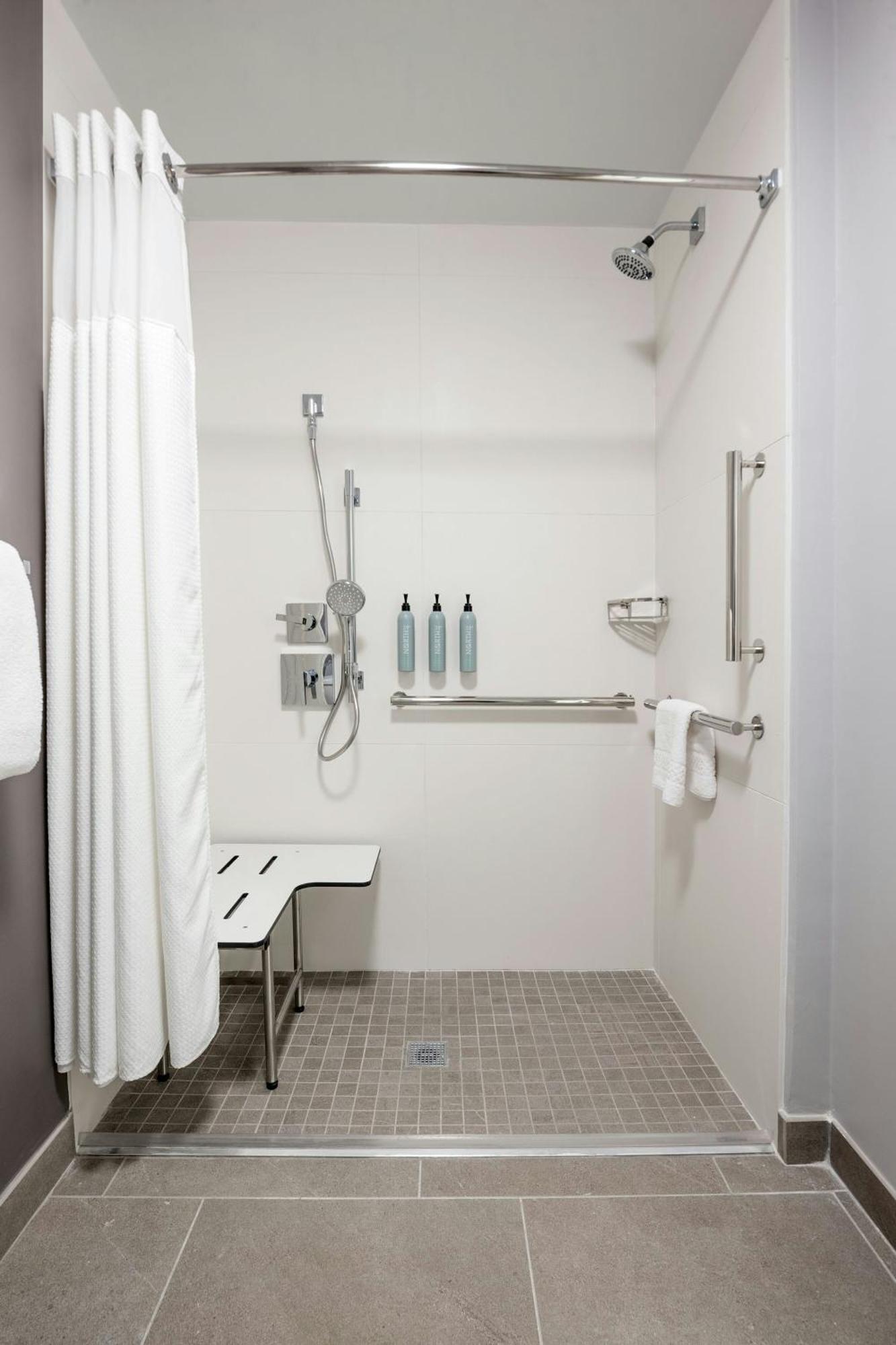 Courtyard By Marriott Ballantyne Charlotte