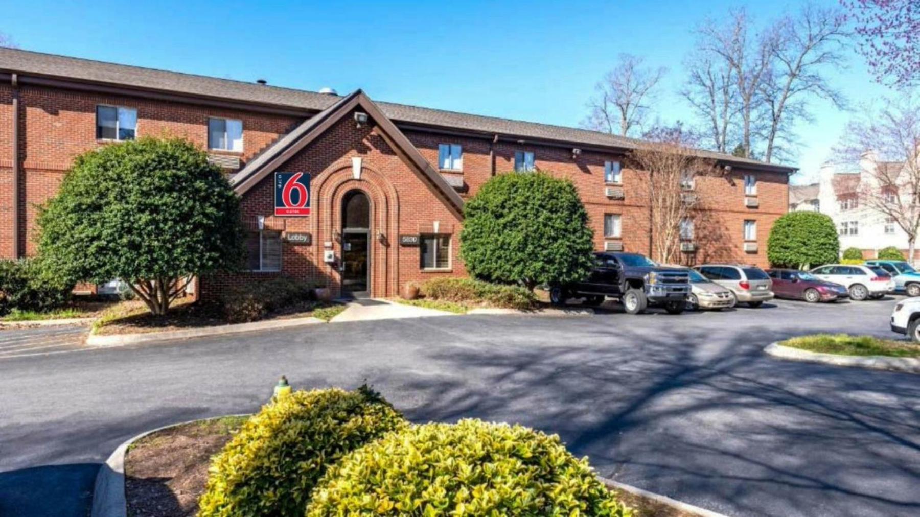 6 Charlotte, Nc - Tyvola Rd-executive Park Hotel Charlotte