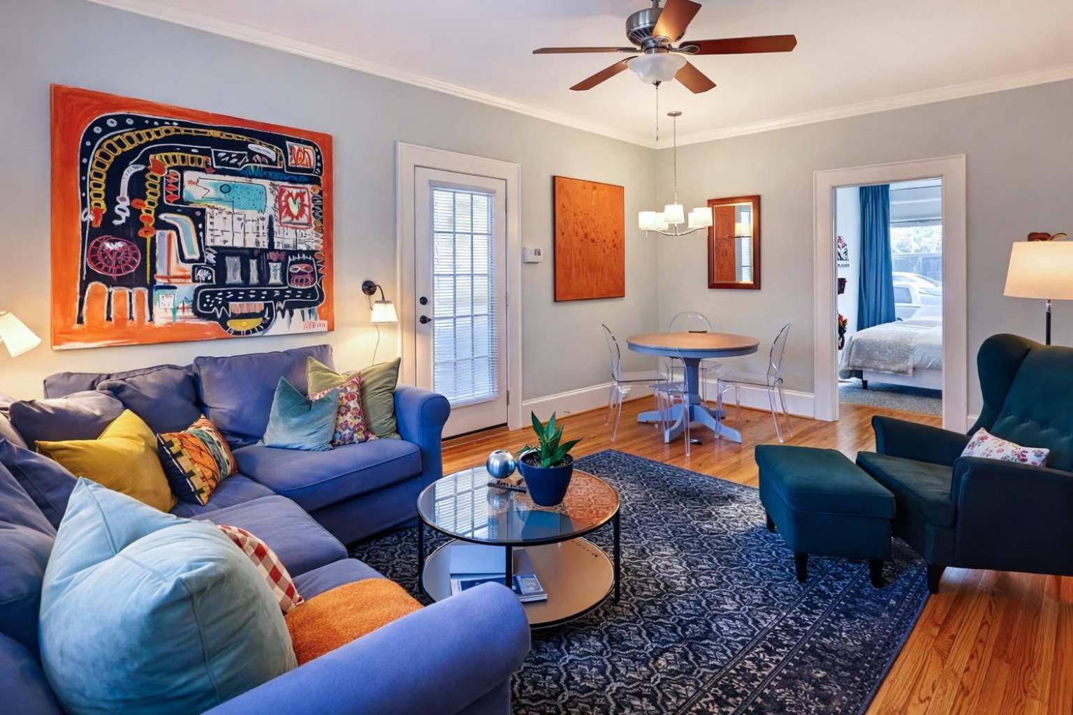 Holiday home Chic Comfortable 2br With Porch Near Dilworth