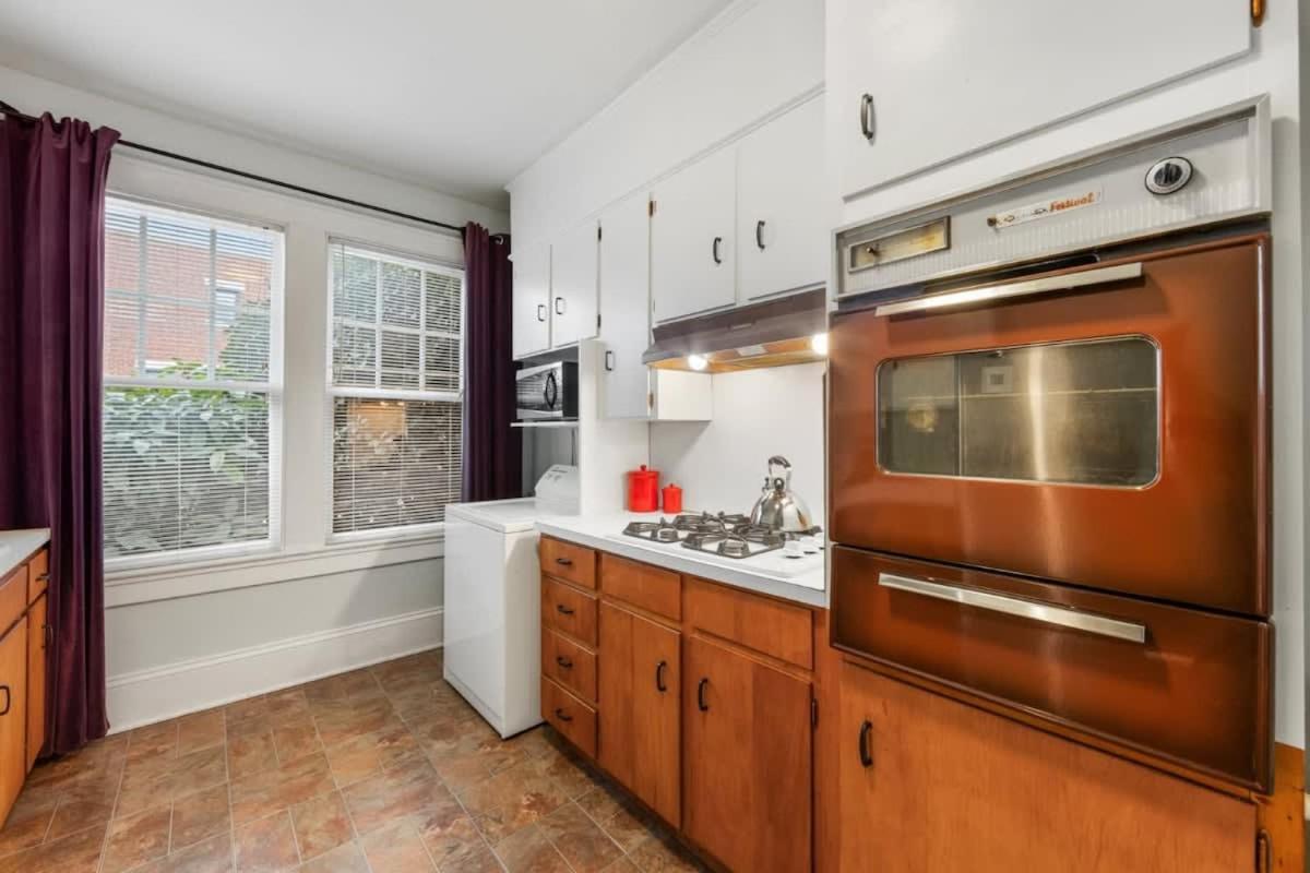 Elegant And Colorful 1br With Covered Porch *