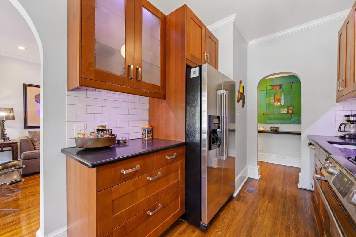 Holiday home Stylish Myers Park 2 Bedroom With Screened Porch *