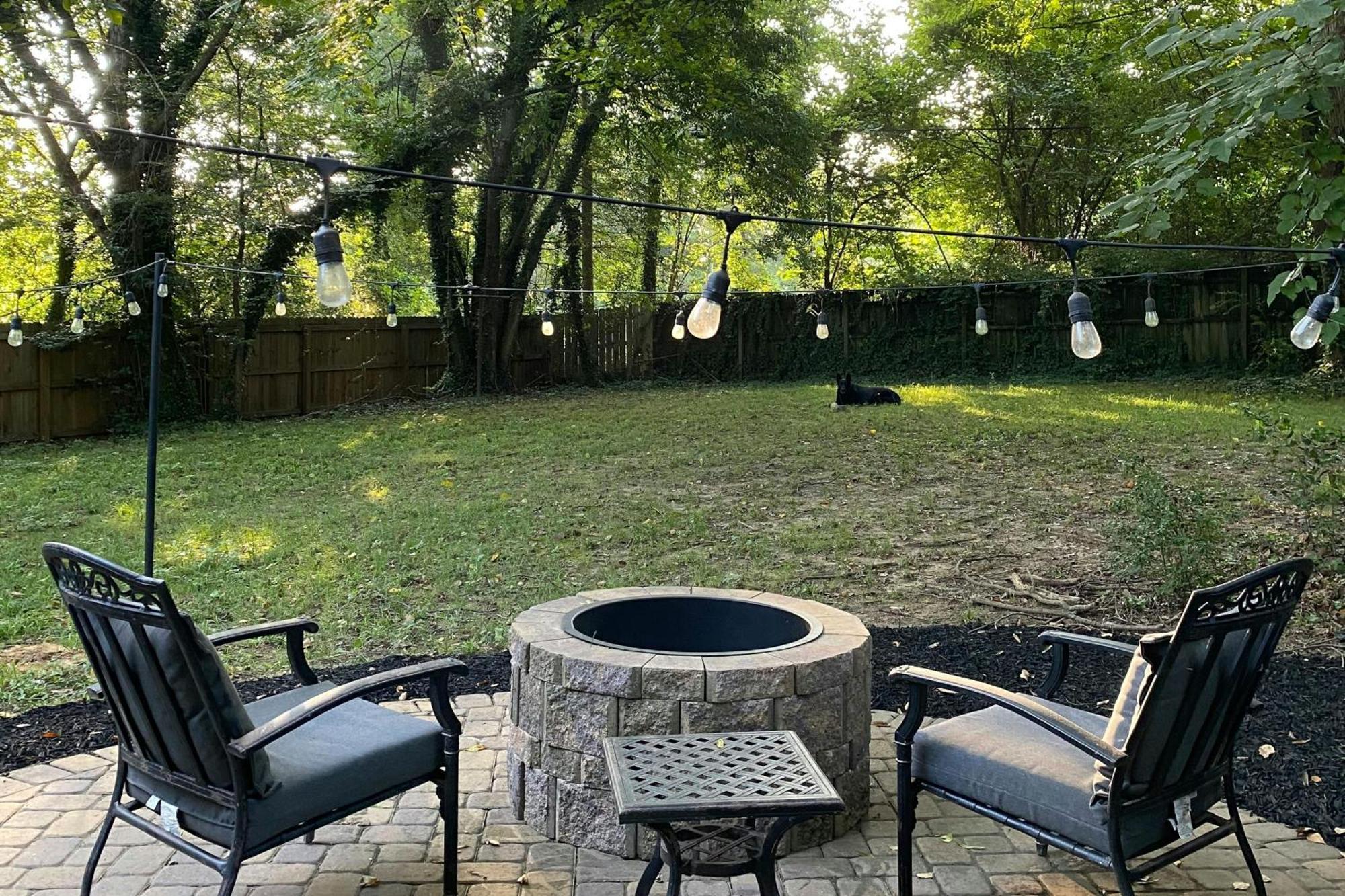 Charming House With Cozy Patio And Fire Pit *