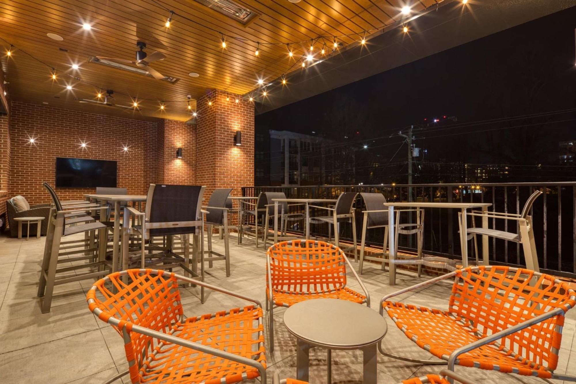 Express & - - South End By Ihg Hotel 3*