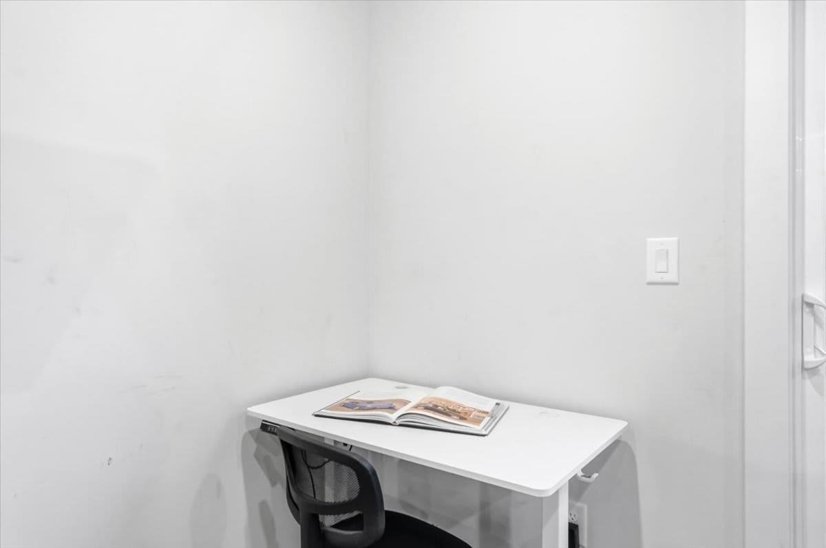 Holiday home 4br Townhouse King Bed Rooftop Uptown Clt