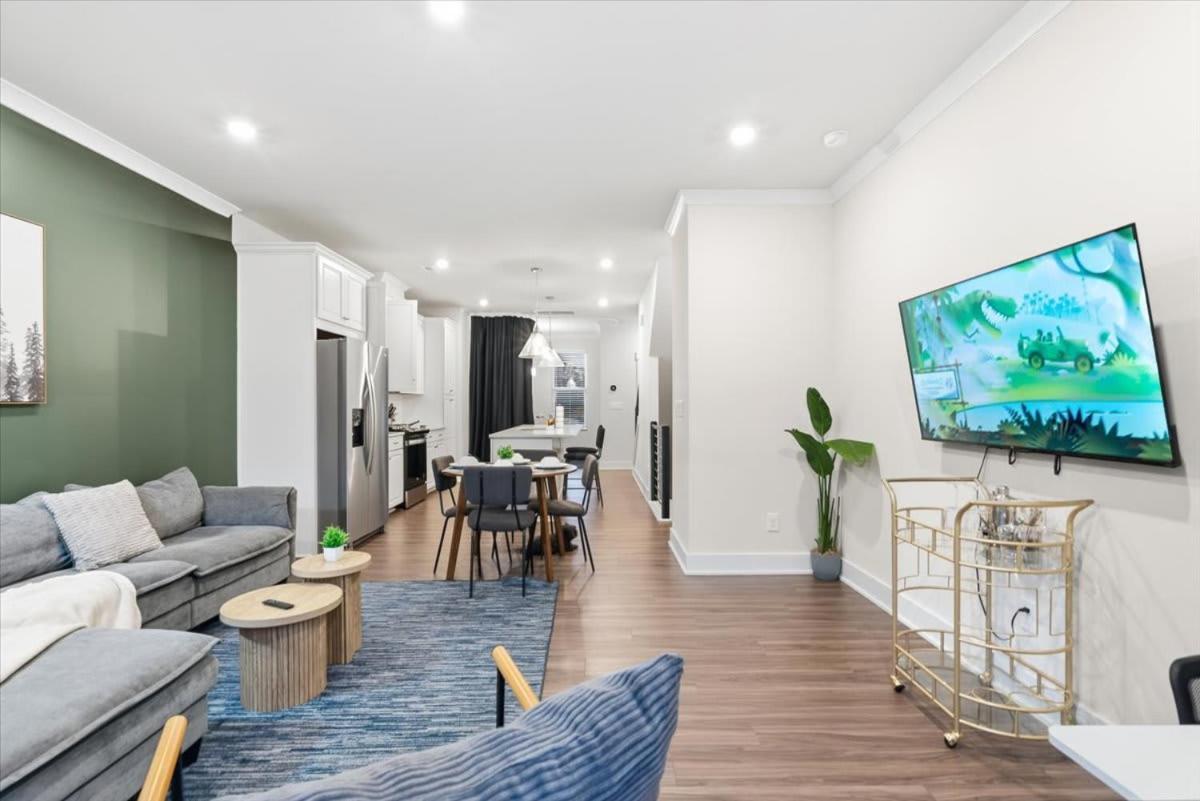 4br Townhouse King Bed Rooftop Uptown Clt Holiday home Charlotte