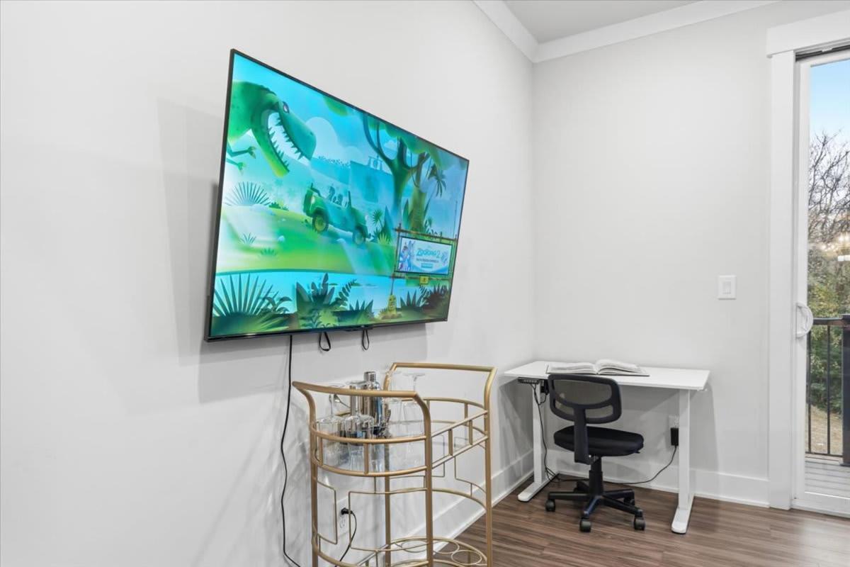 4br Townhouse King Bed Rooftop Uptown Clt Holiday home Charlotte