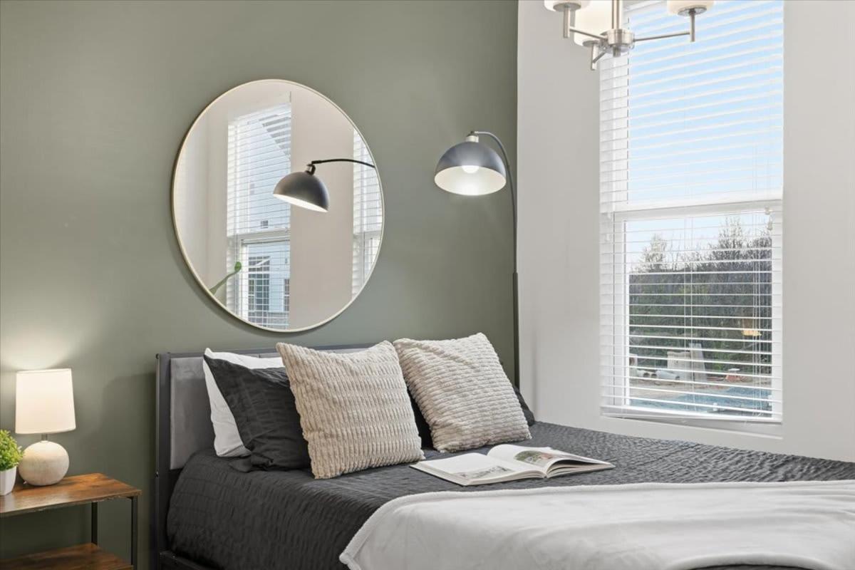 4br Townhouse King Bed Rooftop Uptown Clt Holiday home Charlotte
