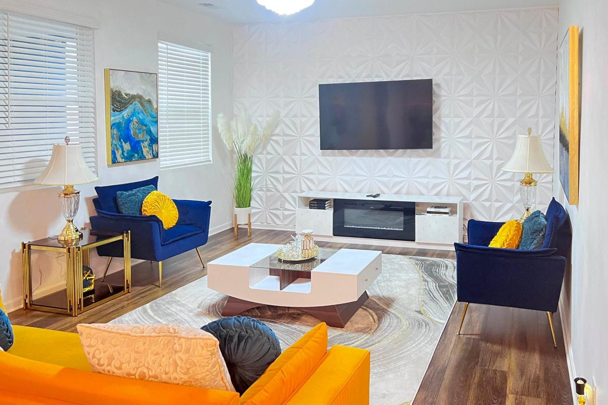 Area Near Wylie, Pets Welcome! Charlotte