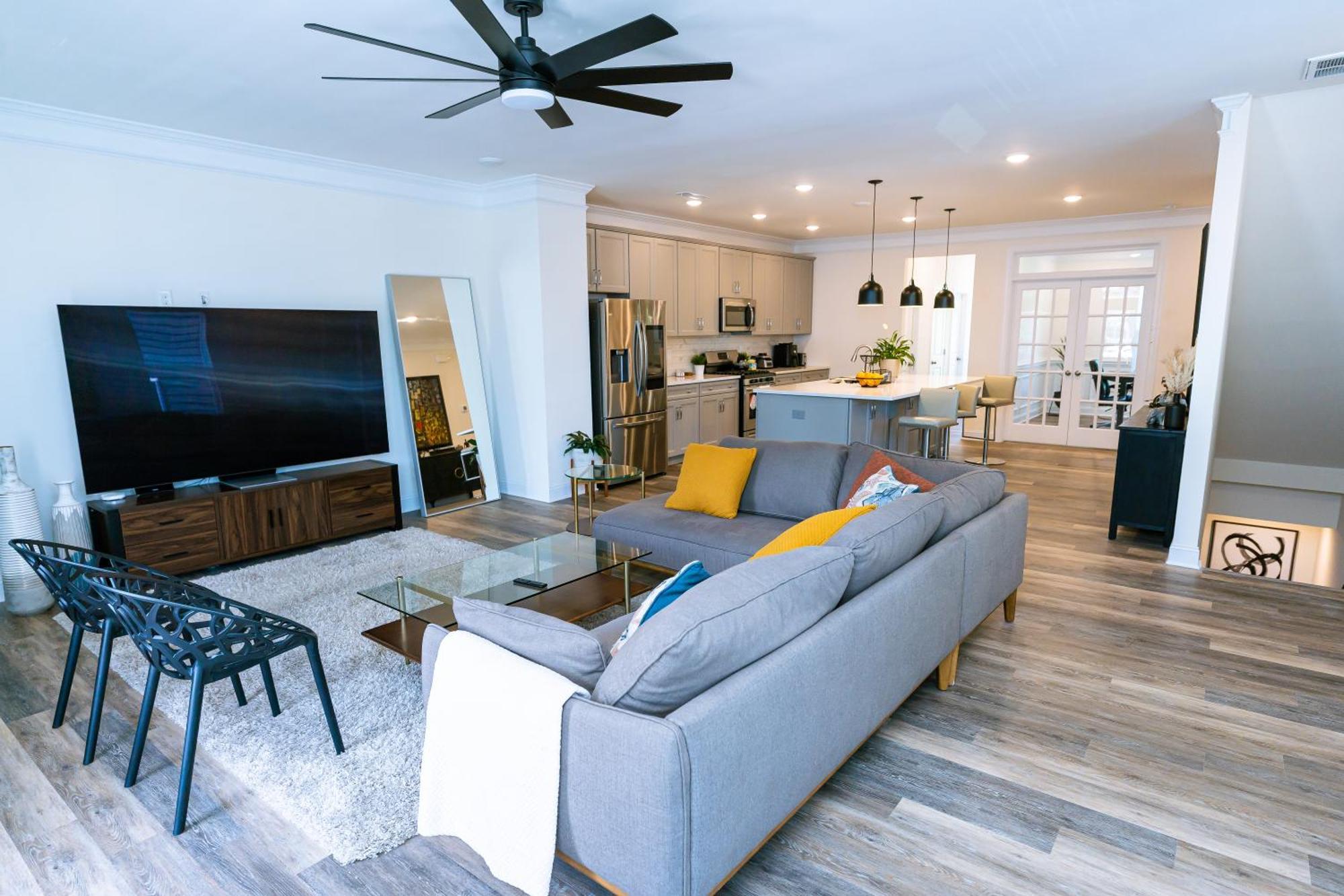 Ensuite King Bedroom Homestay