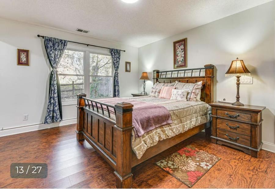 Grill Patio • Pet Friendly • 3br Holiday home