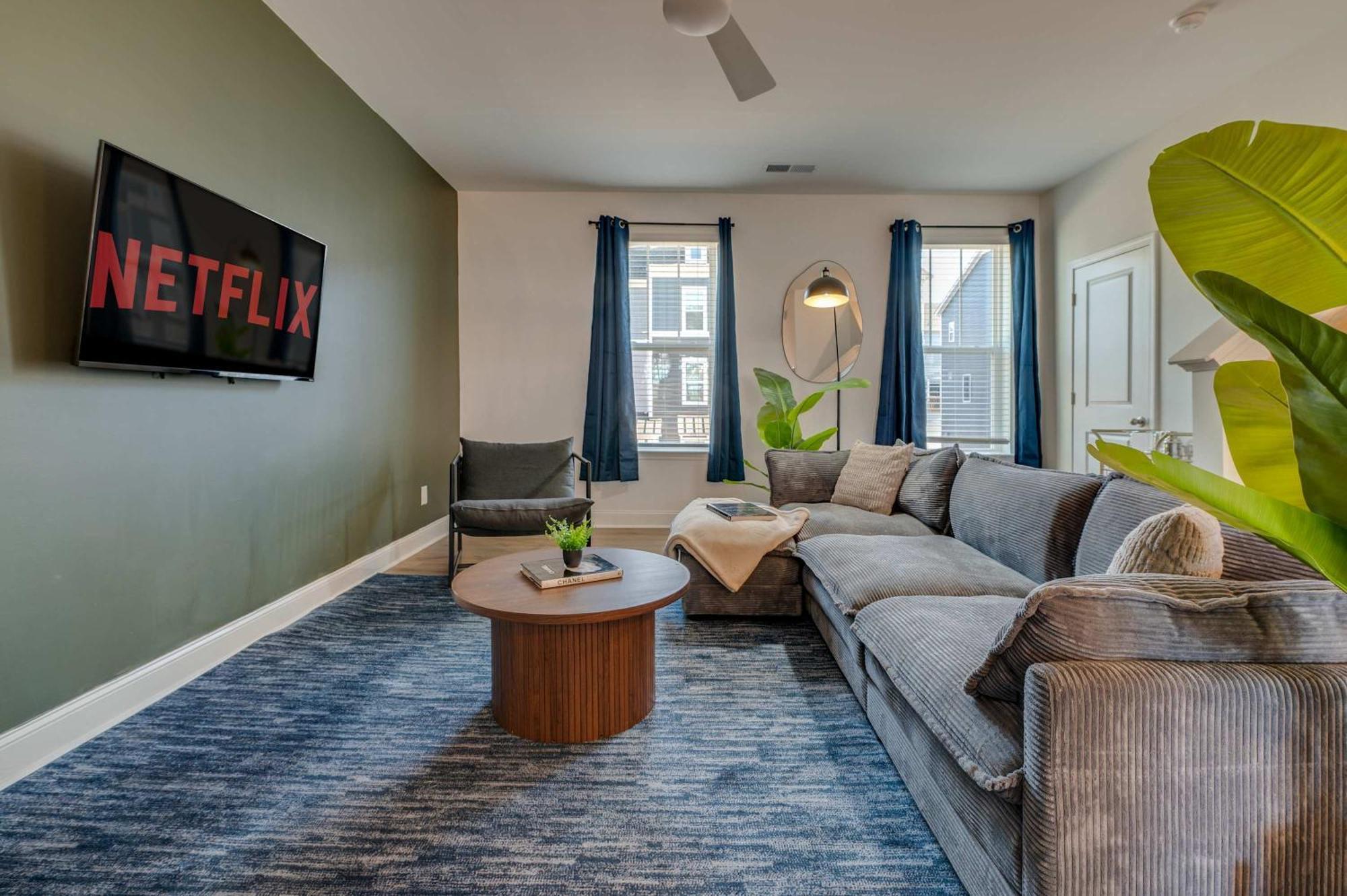 Holiday home 4br Townhouse King Bed Garage Northlake *