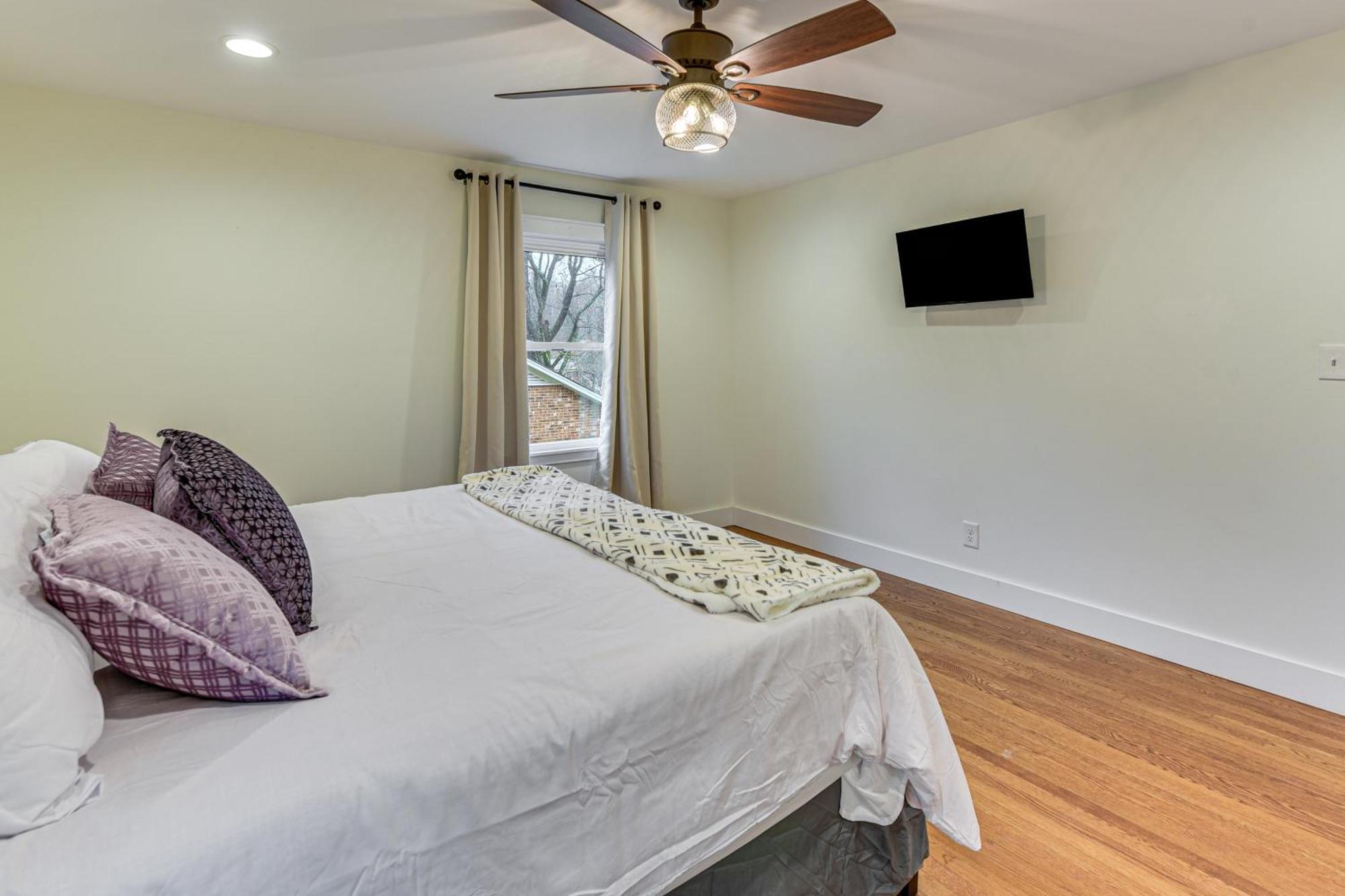 Holiday home Dog-friendly Yard, 5 Mi To Uptown