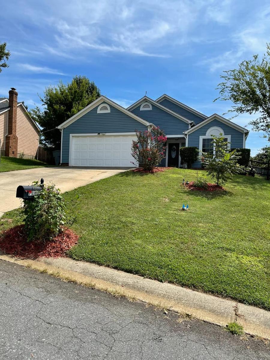 Grill Patio • Pet Friendly • 3br Holiday home Charlotte
