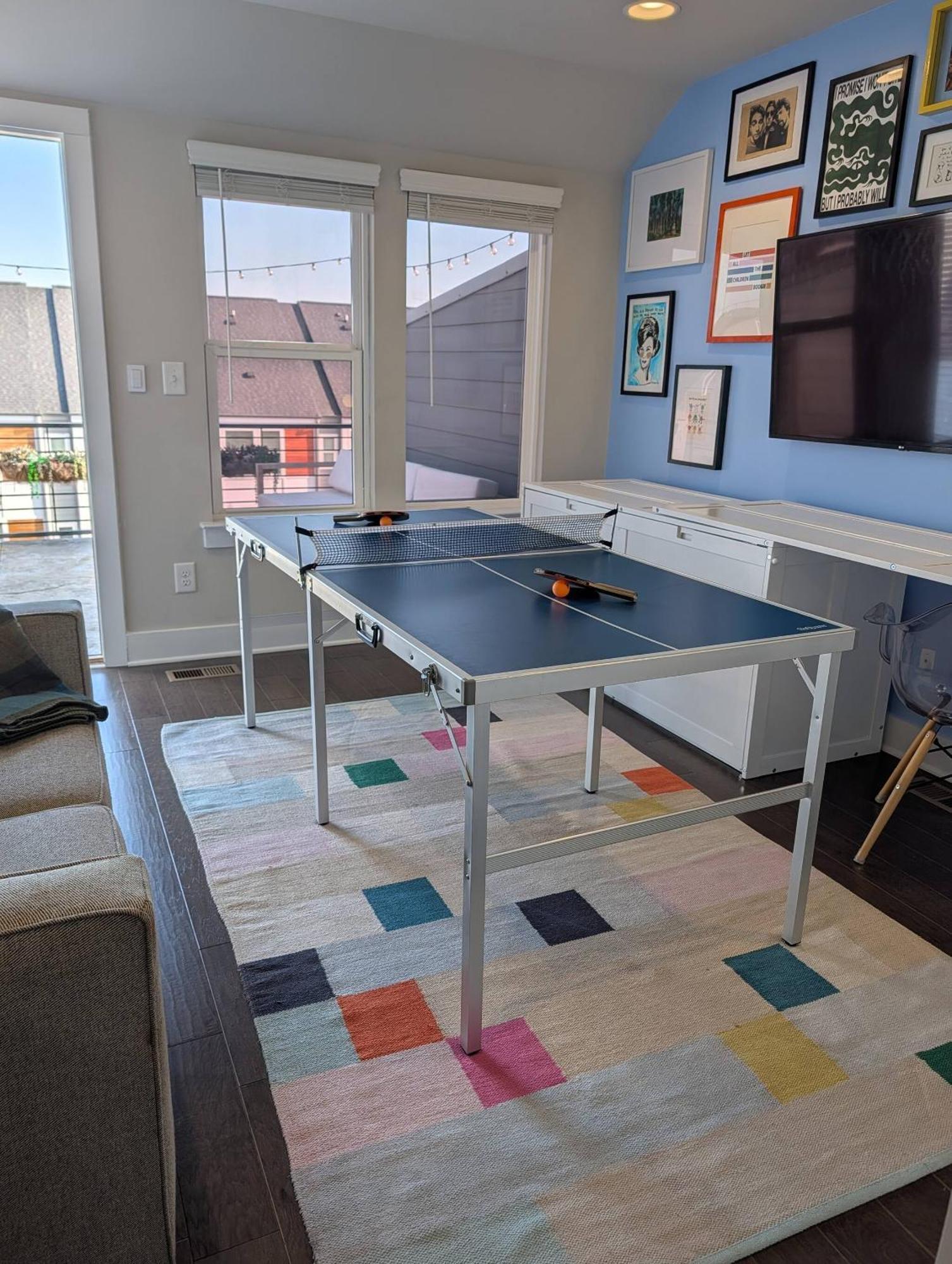 Holiday home Queen Castle - Rooftop, Garage, King Beds, Pet Friendly *