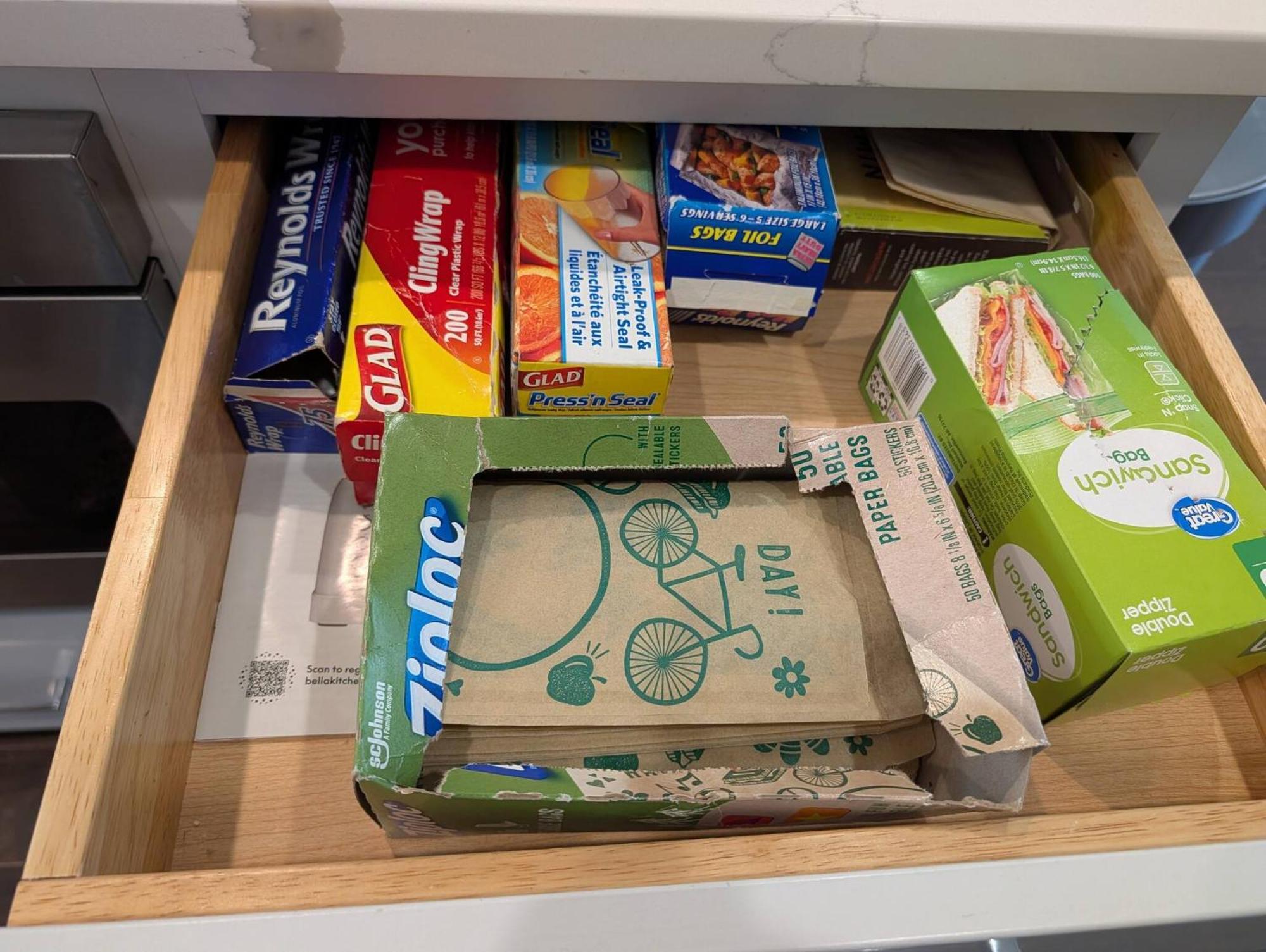 Queen Castle - Rooftop, Garage, King Beds, Pet Friendly