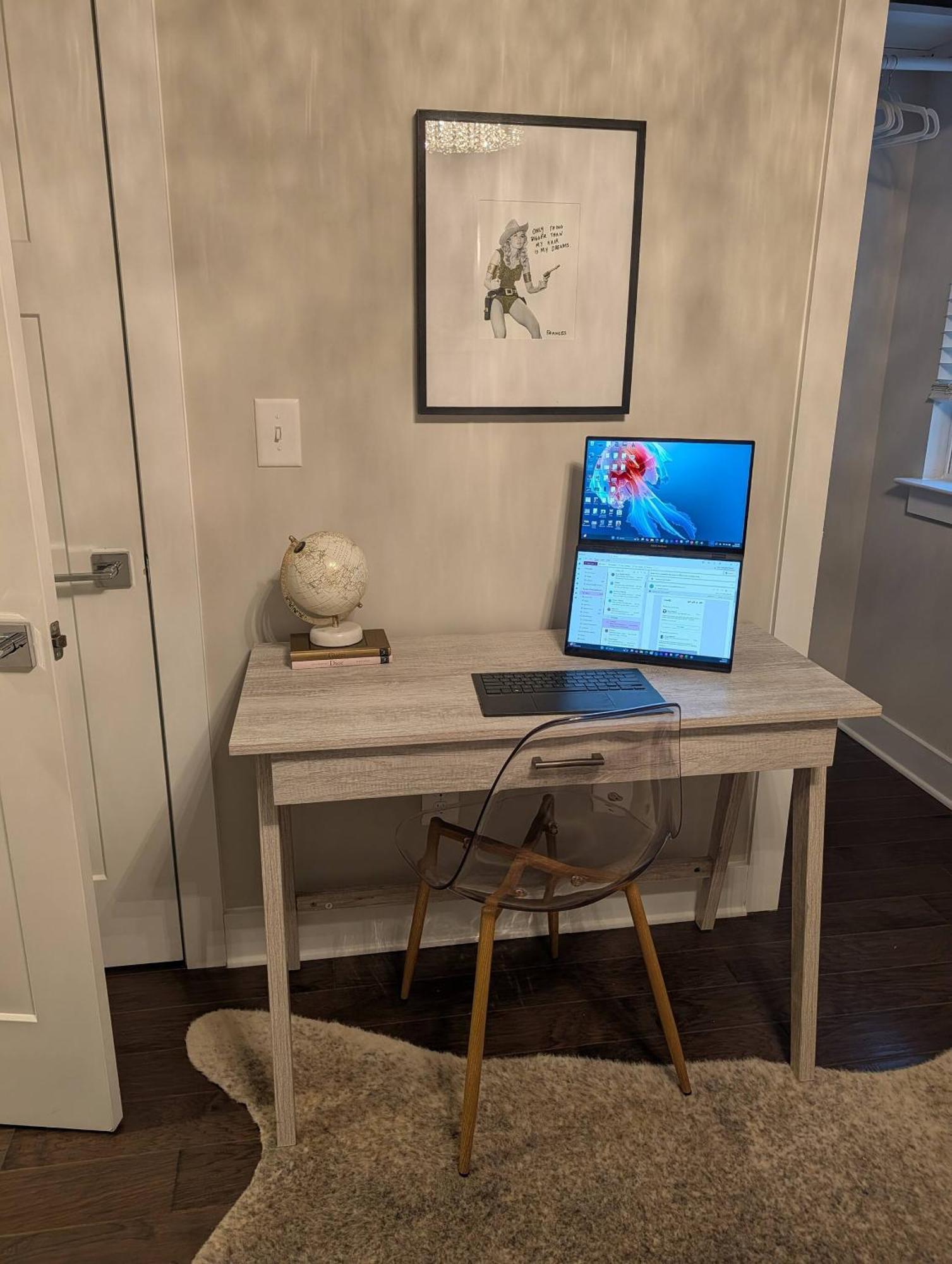 Queen Castle - Rooftop, Garage, King Beds, Pet Friendly Charlotte