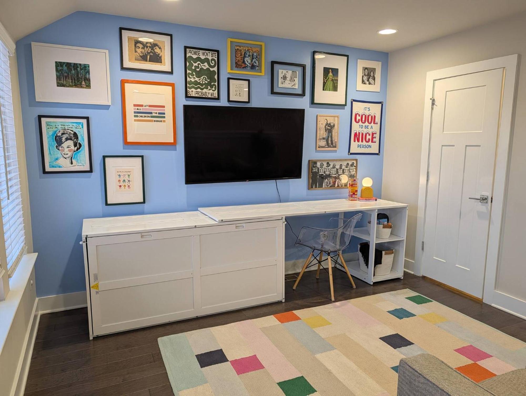 Holiday home Queen Castle - Rooftop, Garage, King Beds, Pet Friendly Charlotte