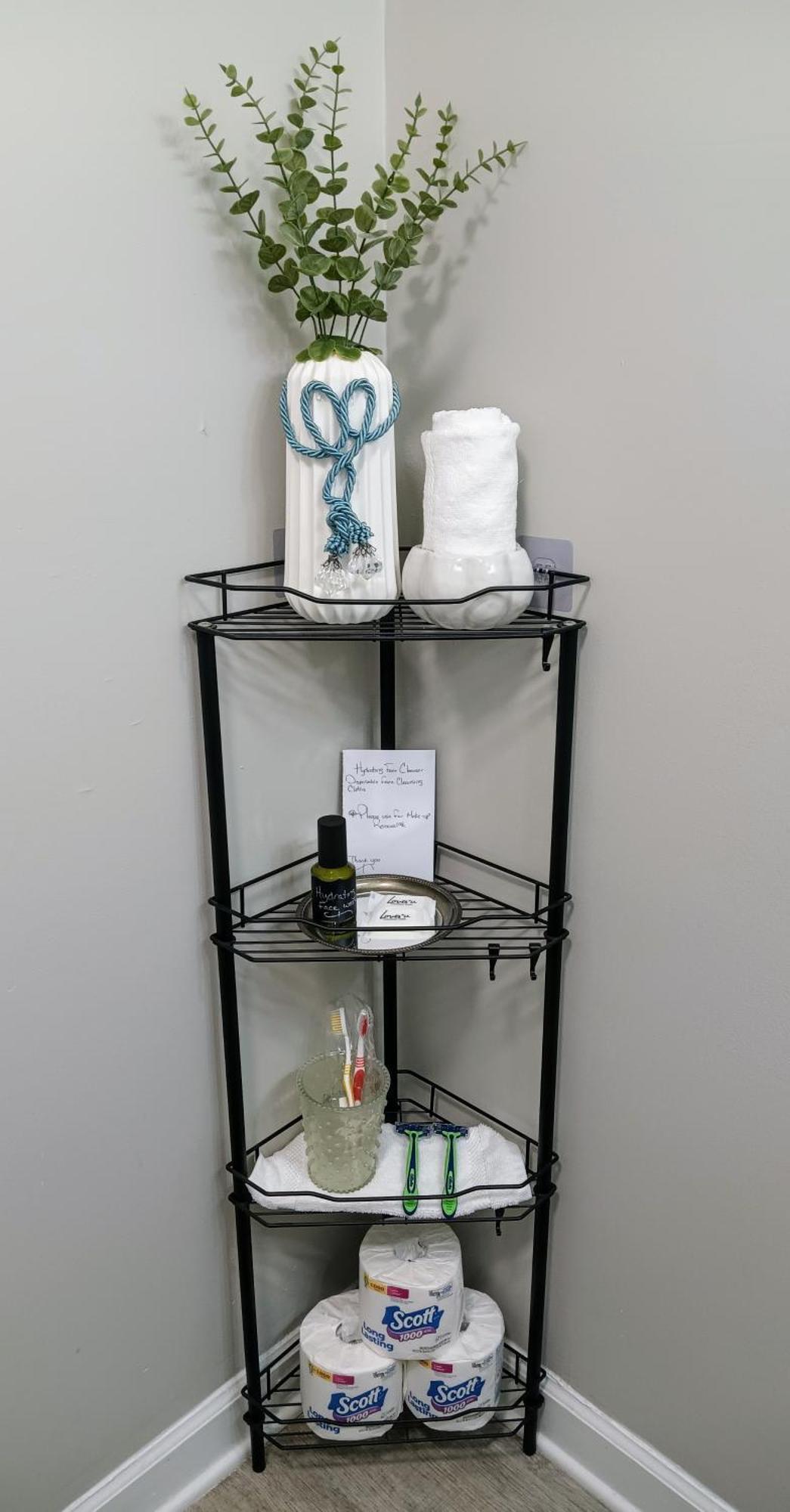 The Serene Uptown Flat *