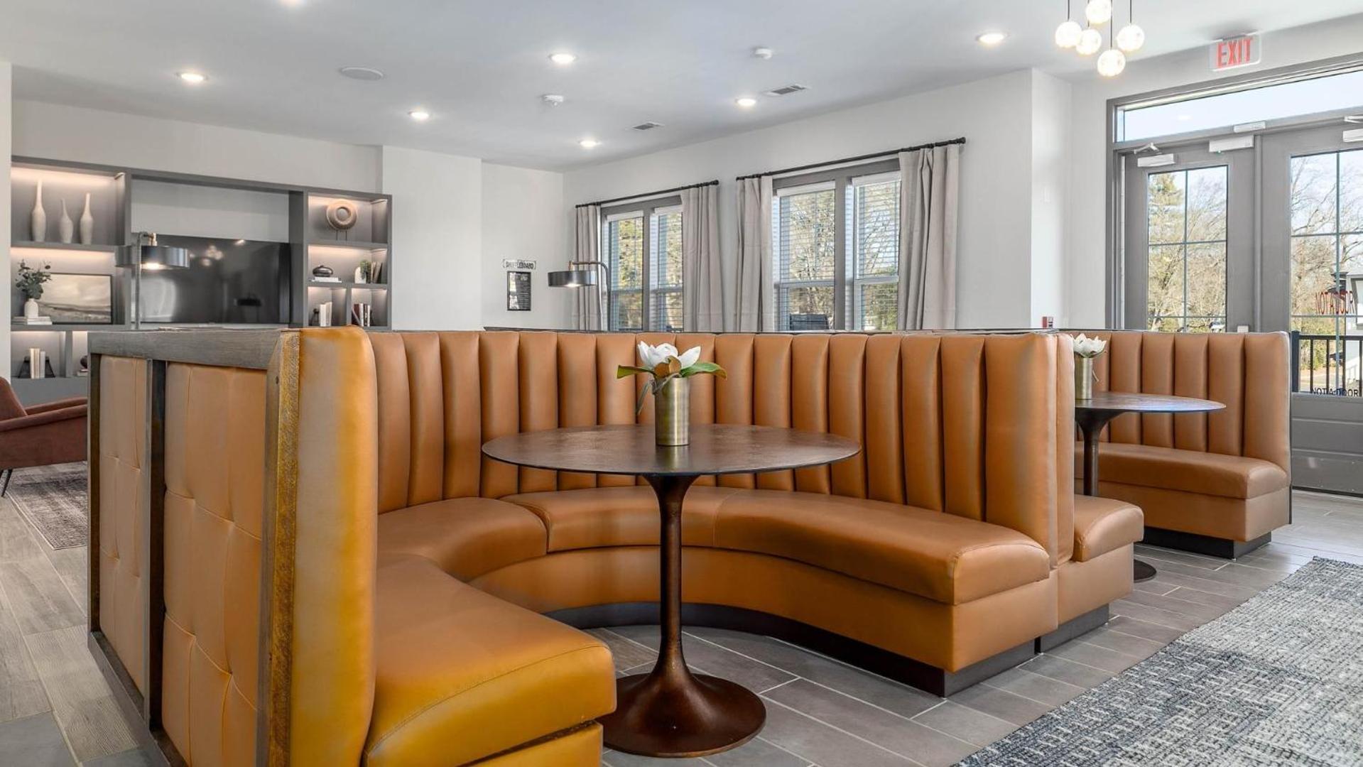 Apartment Landing - *