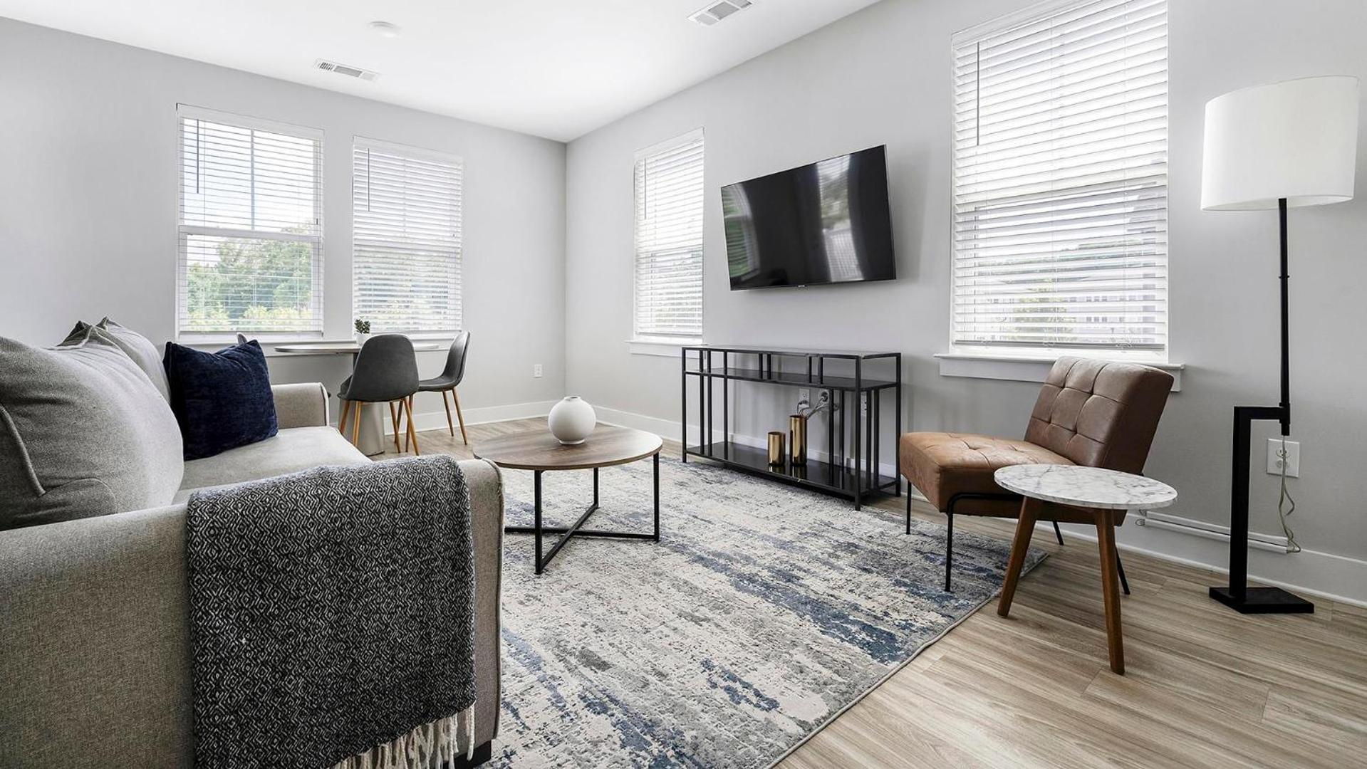 Apartment Landing Stylish Gym Game Charlotte