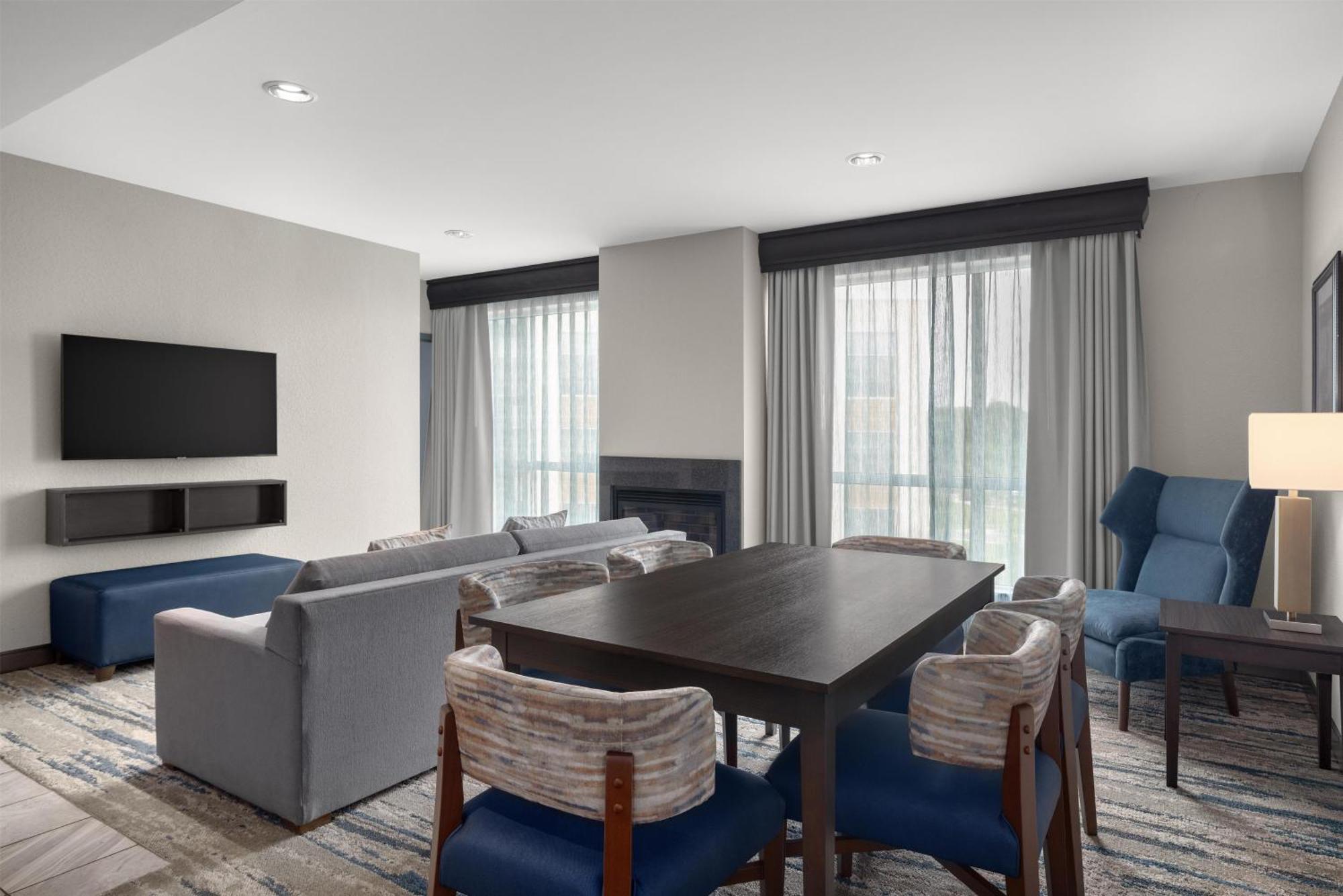 Embassy Charlotte/ayrsley Hotel 4*
