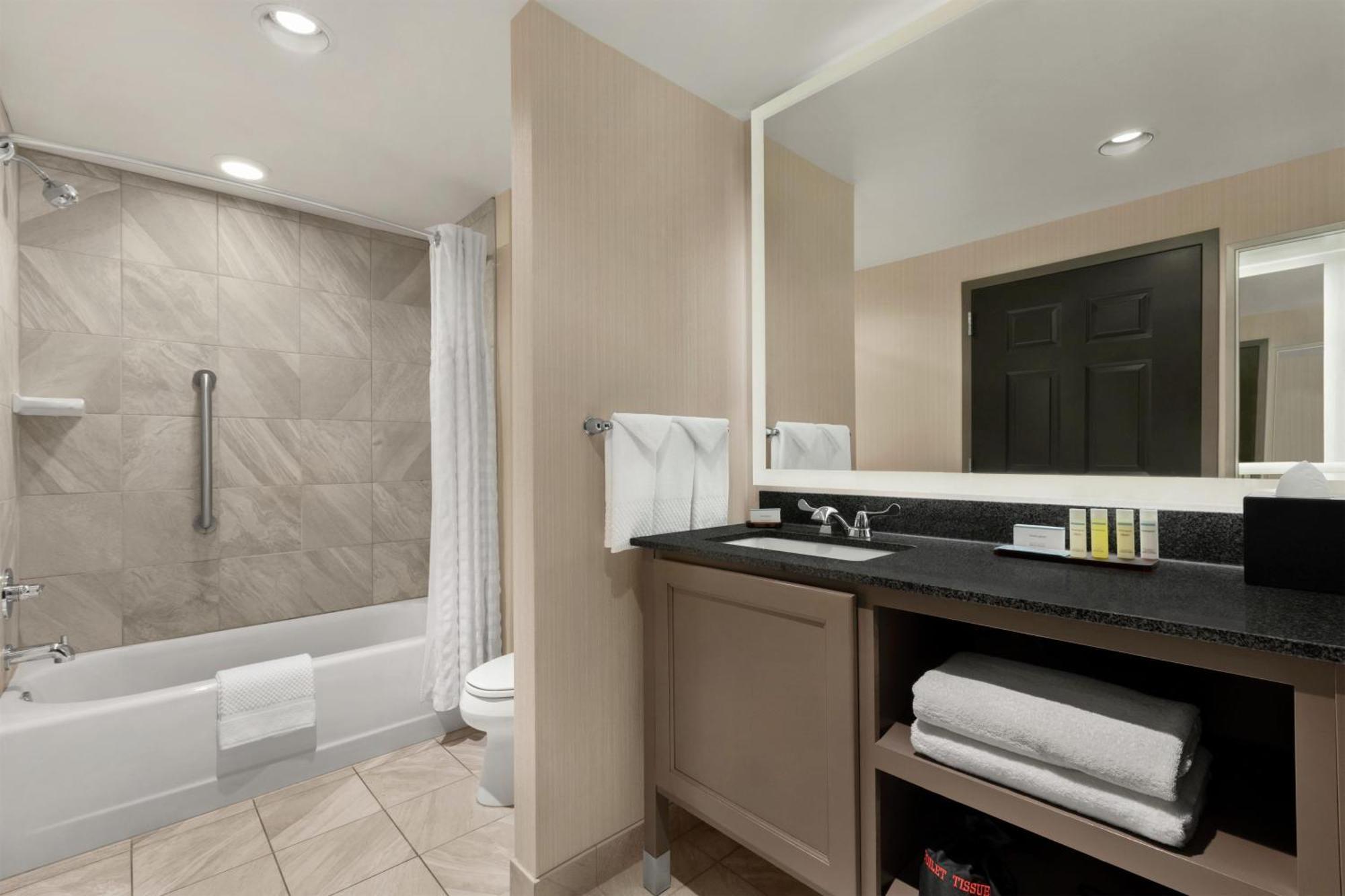 Embassy Charlotte/ayrsley Hotel