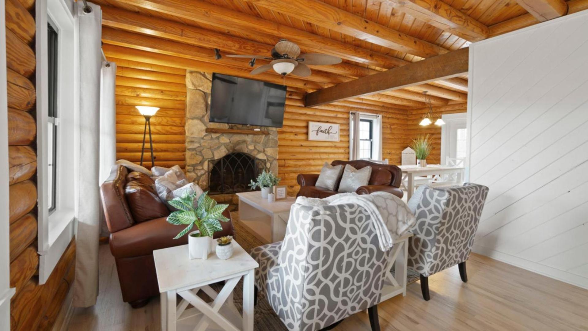 Holiday home Renovated 5br/3ba W/ Rec