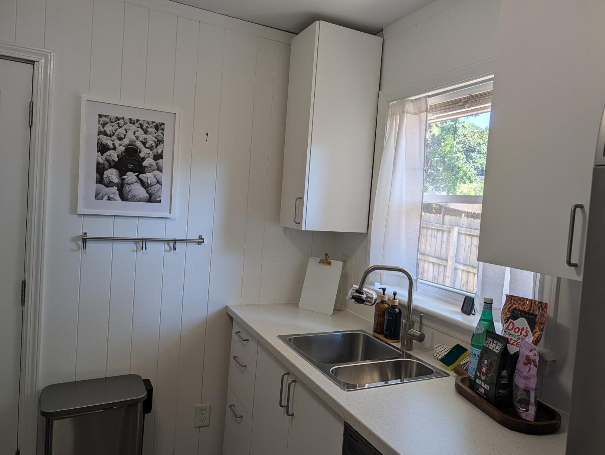 Small Space, Big Personality W/ King + Queen Bed *