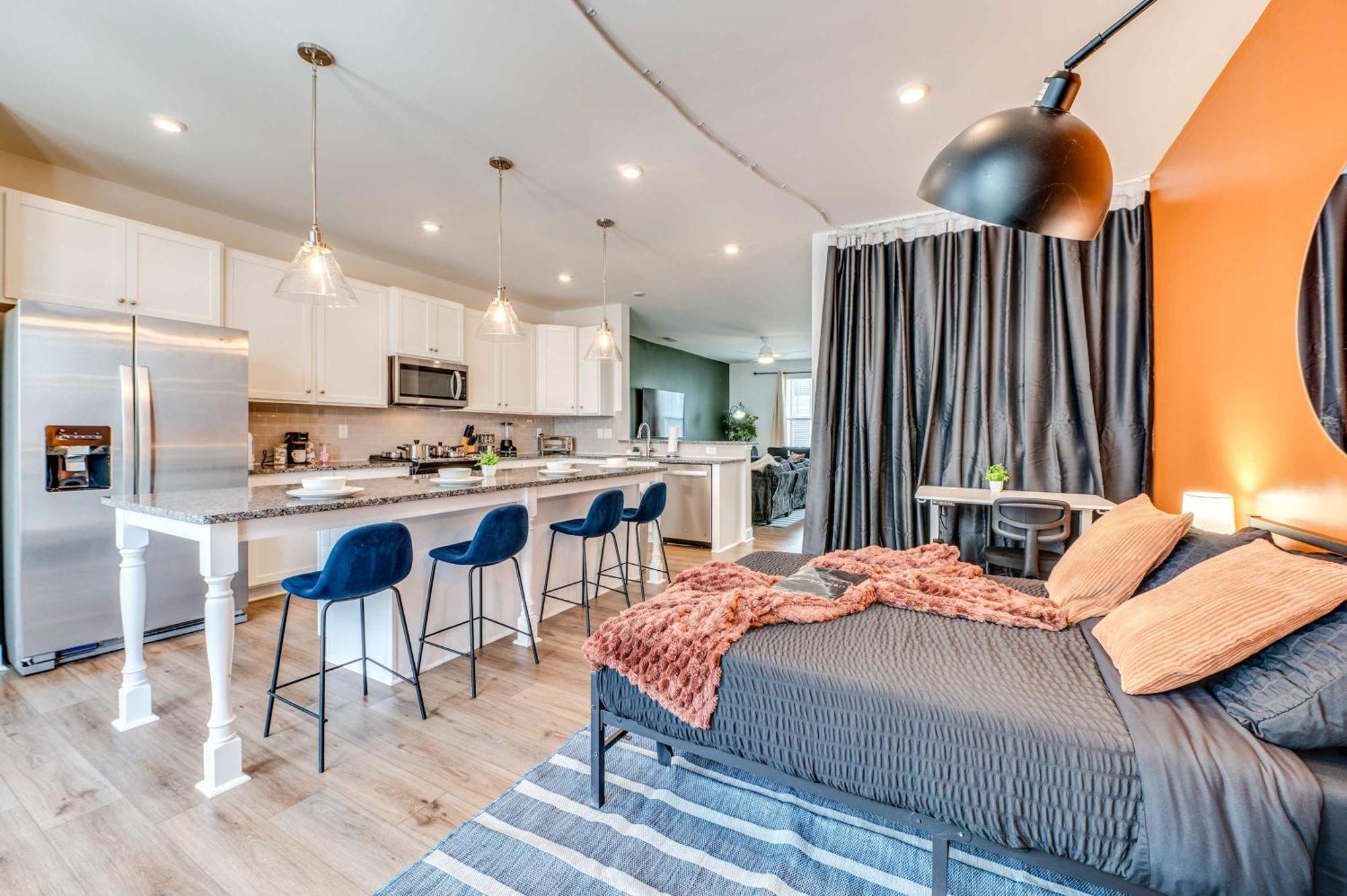 Holiday home 4br Townhouse King Bed Garage Northlake