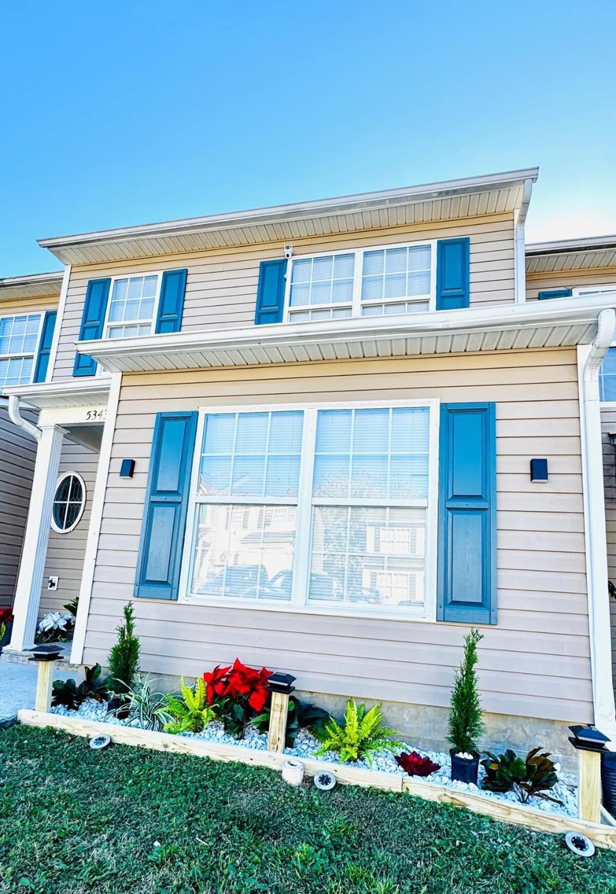 Cozy Corner Escape Entire In Charlotte