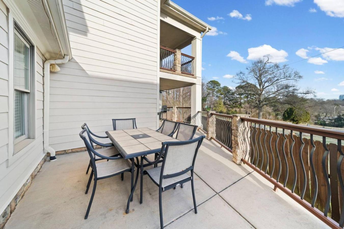 Rest And Rally Retreat 5br Holiday home *