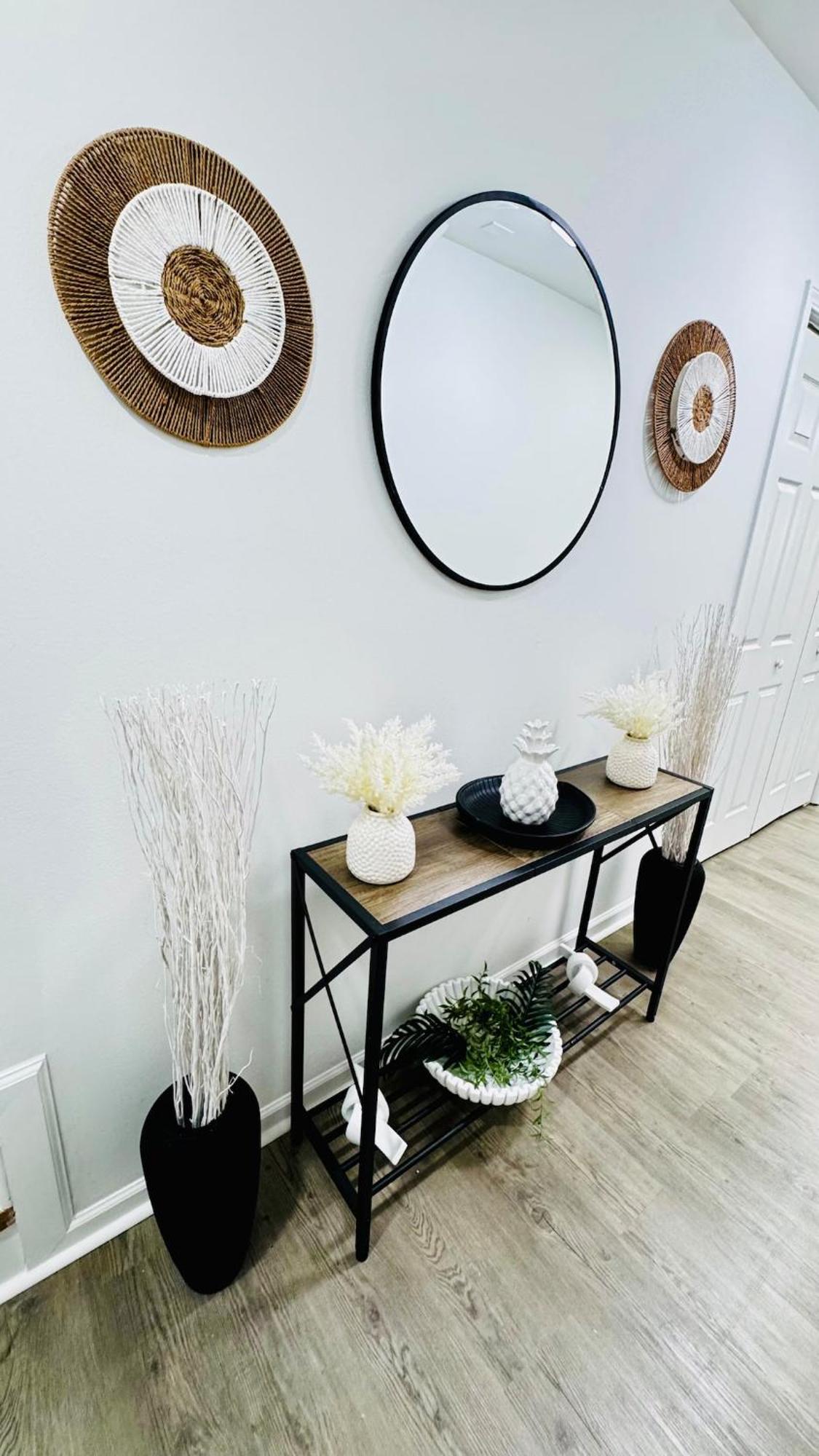 Cozy Corner Escape Entire In *
